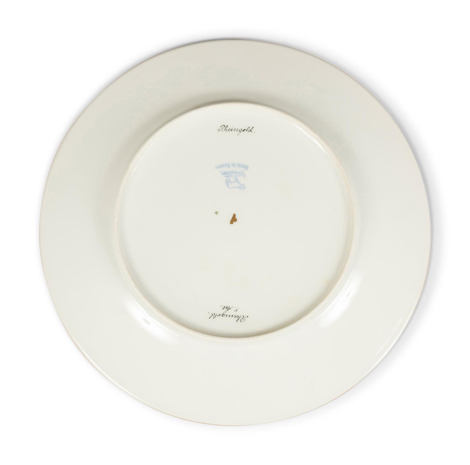 Eleven Dresden Ambrosius Lamm Porcelain Opera Cabinet Plates