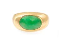 A Yellow Gold and Jadeite Jade Ring, 8.30 dwts.