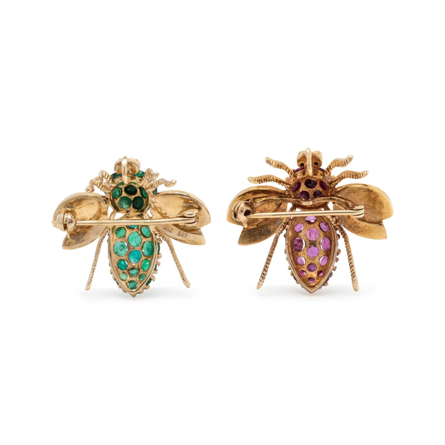COLLECTION OF YELLOW GOLD AND GEMSTONE BEE PENDANT/BROOCHES