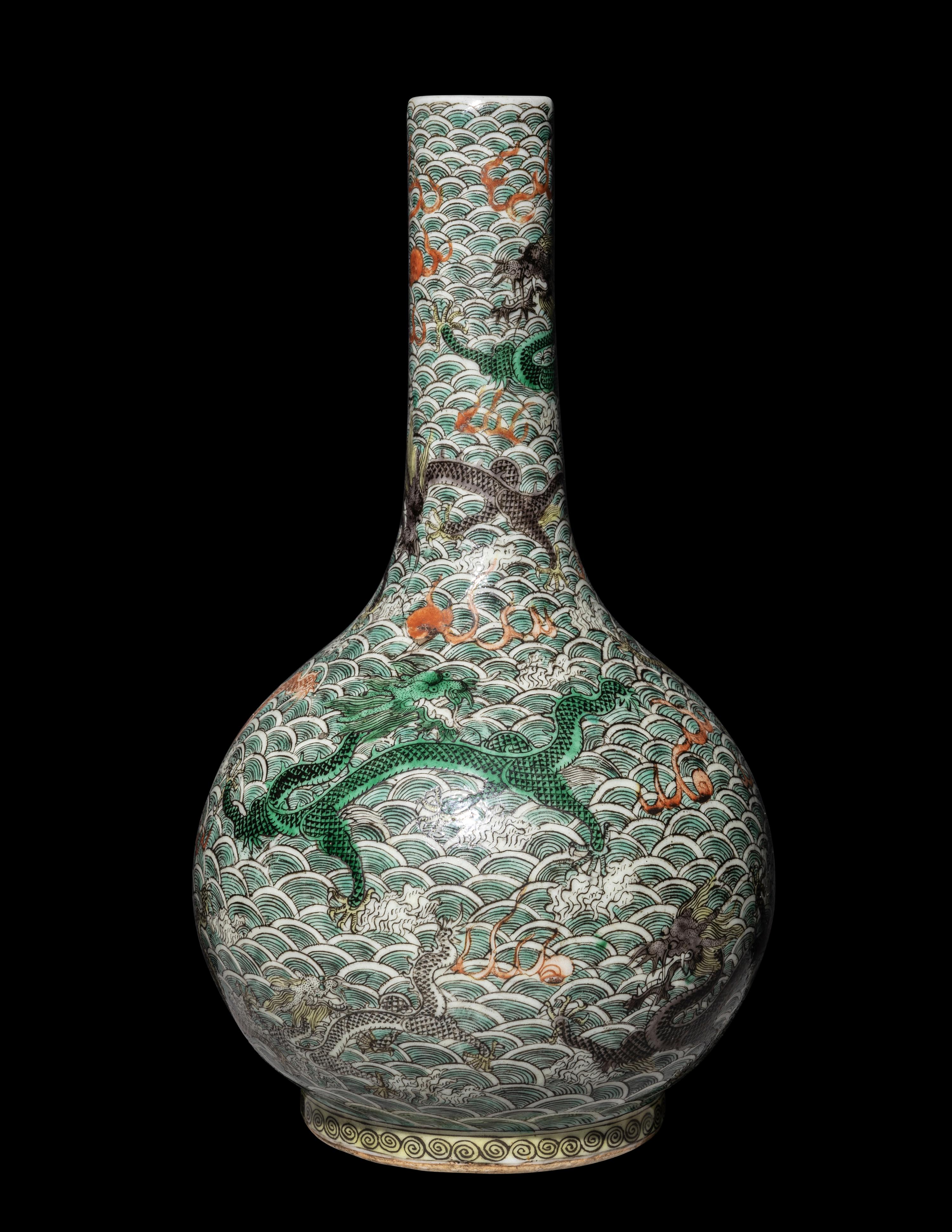 A Chinese Famille Verte Porcelain Bottle Vase