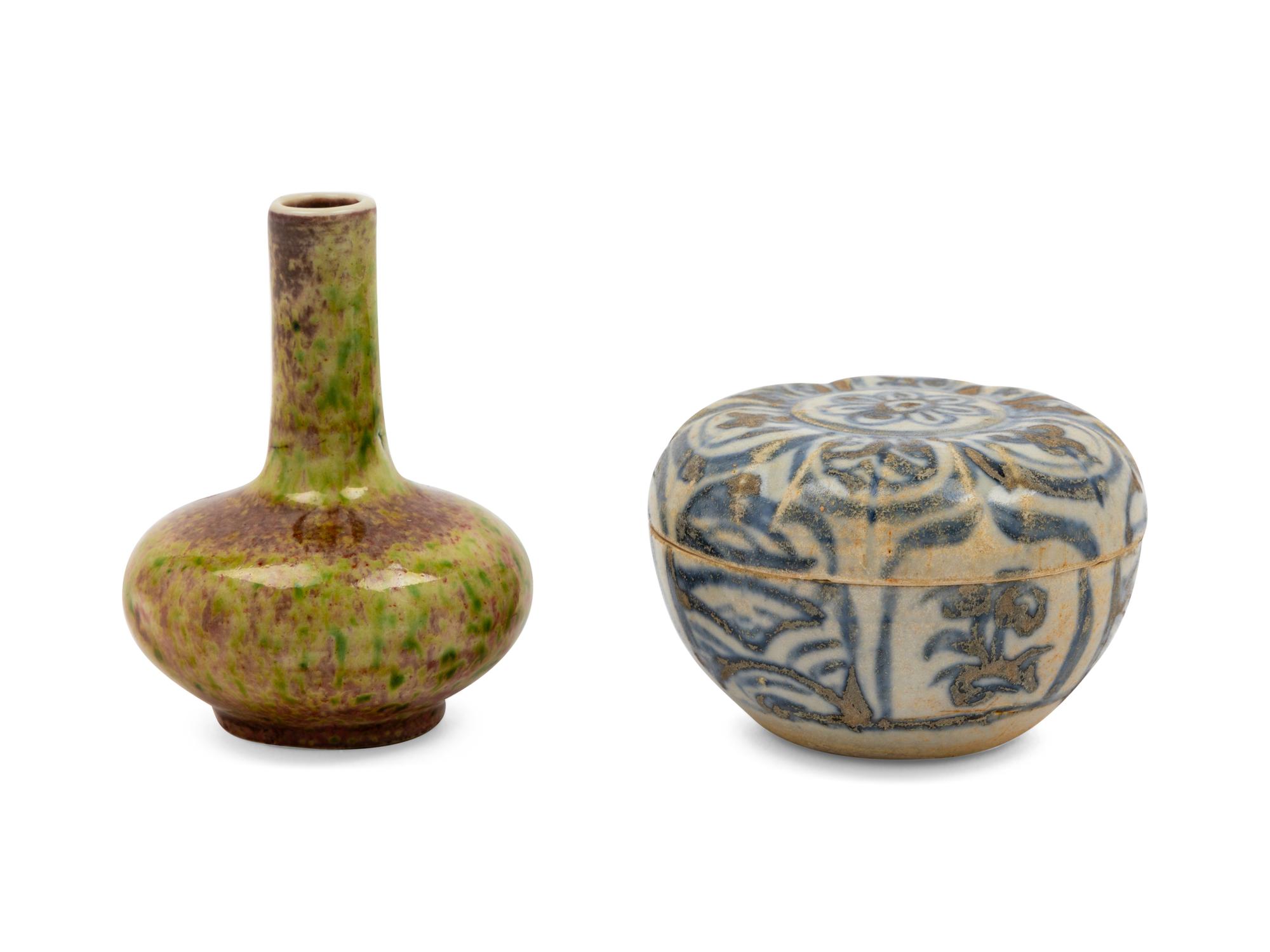 Two Chinese Porcelain Articles