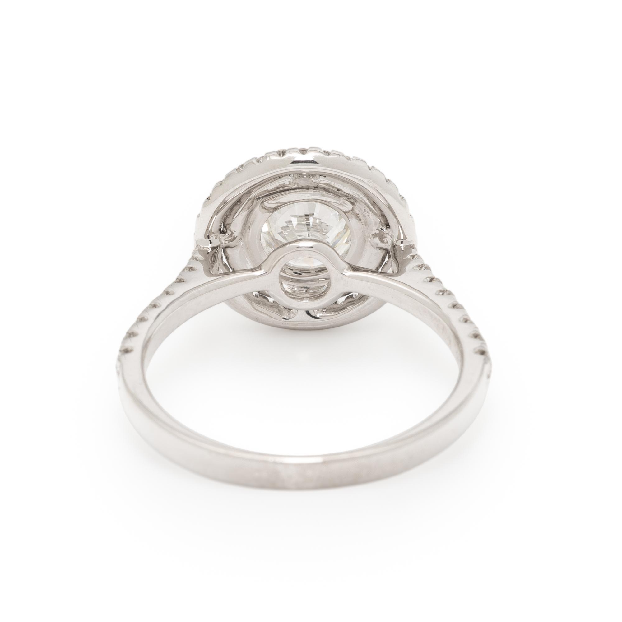 DIAMOND AND WHITE GOLD RING