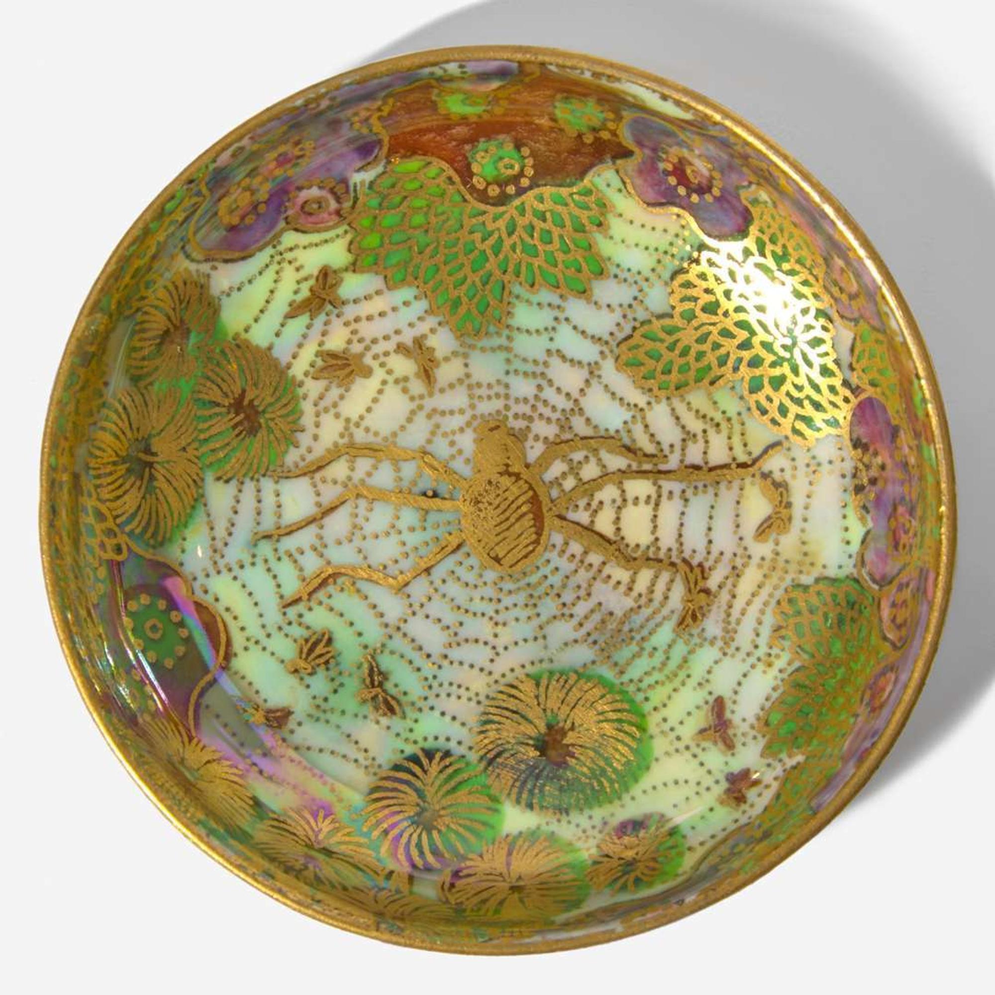A Wedgwood Black Fairyland Lustre Malfrey Pot UK, 1920s