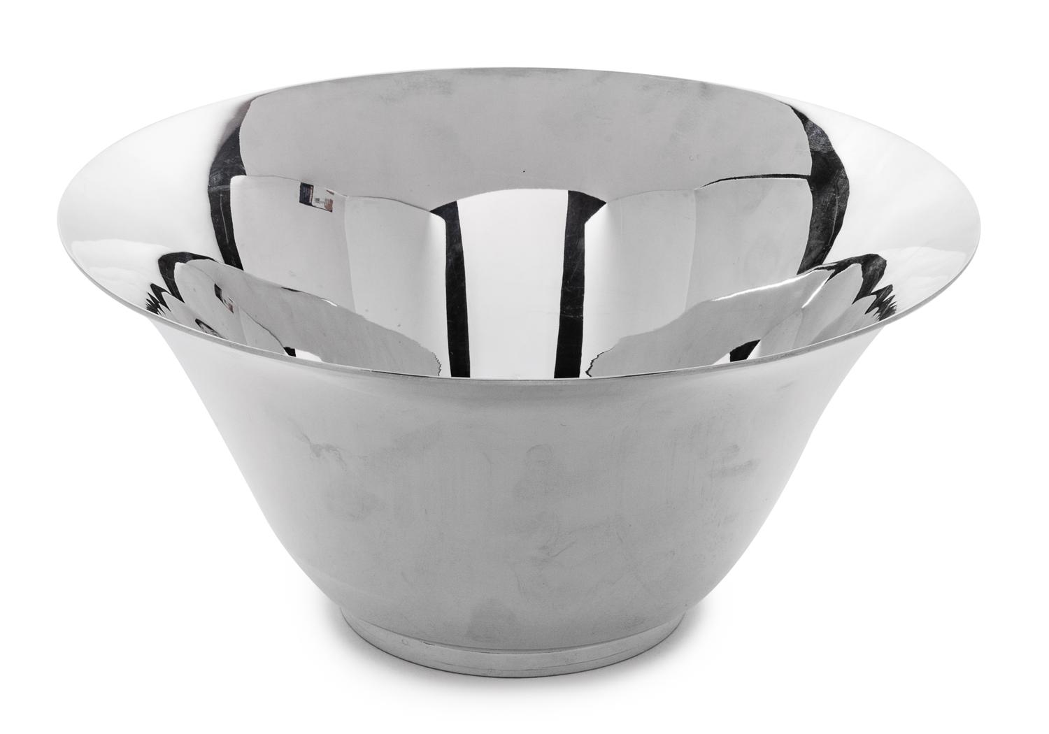 An American Silver Bowl, Tiffany & Co., New York, NY, Early 20th Century, with flared lip.