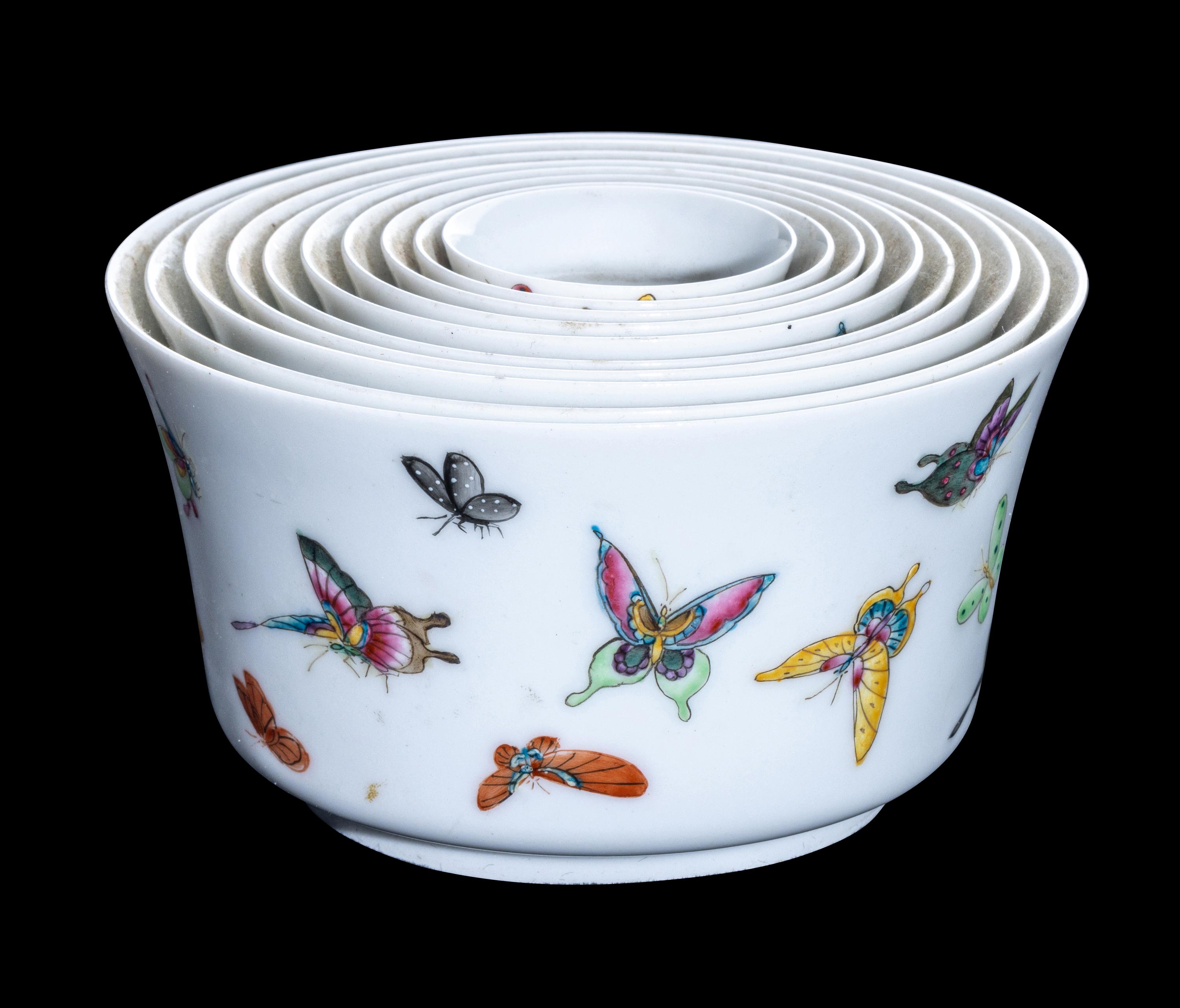 A Set of 10 Chinese Famille Rose Porcelain Cups