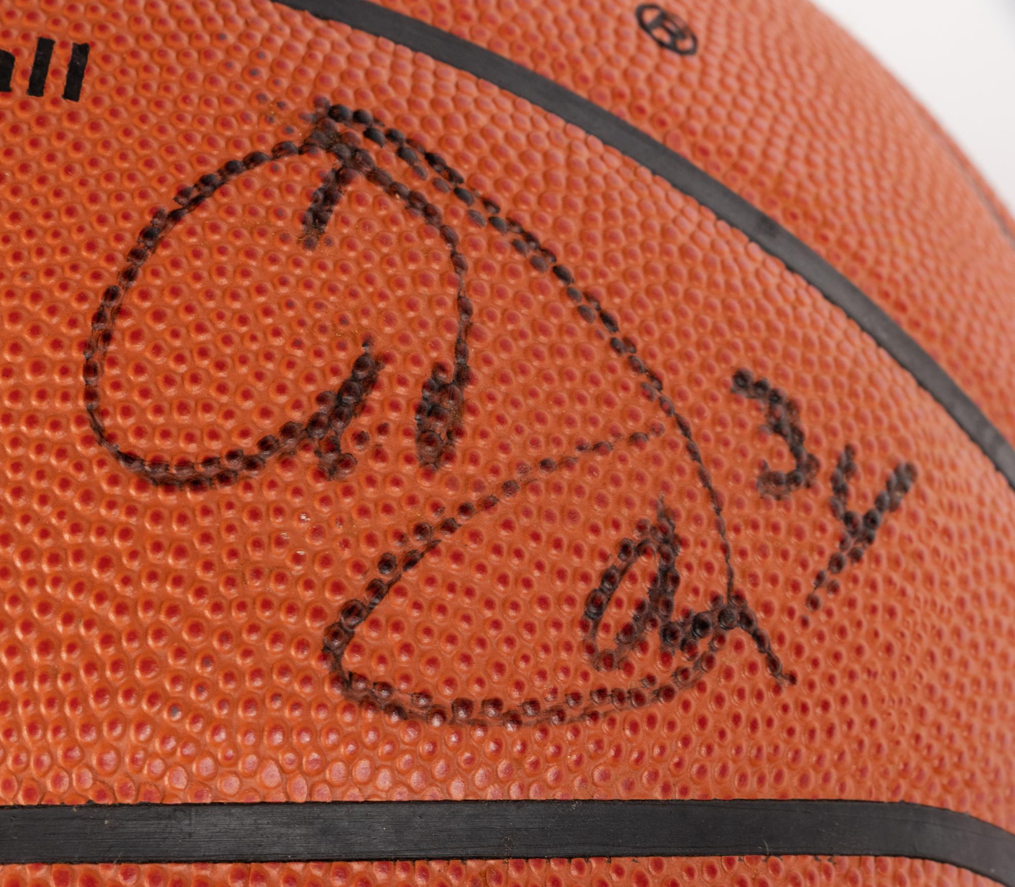 A 2003-04 Chicago Bulls Team Signed Autograph Basketball (Scottie Pippen's Last Season)