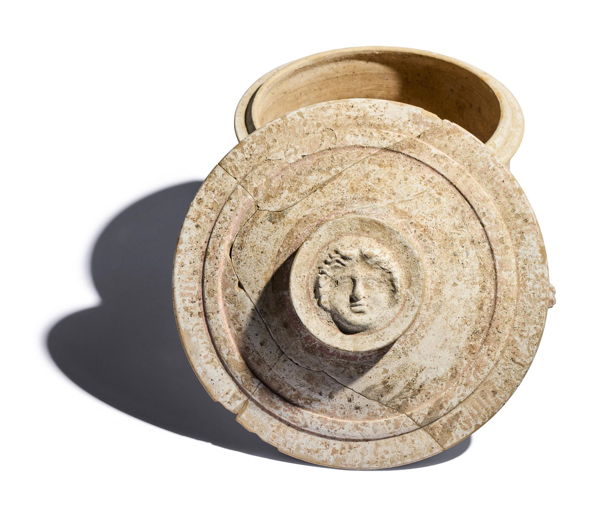 A Canosan Pottery Pyxis