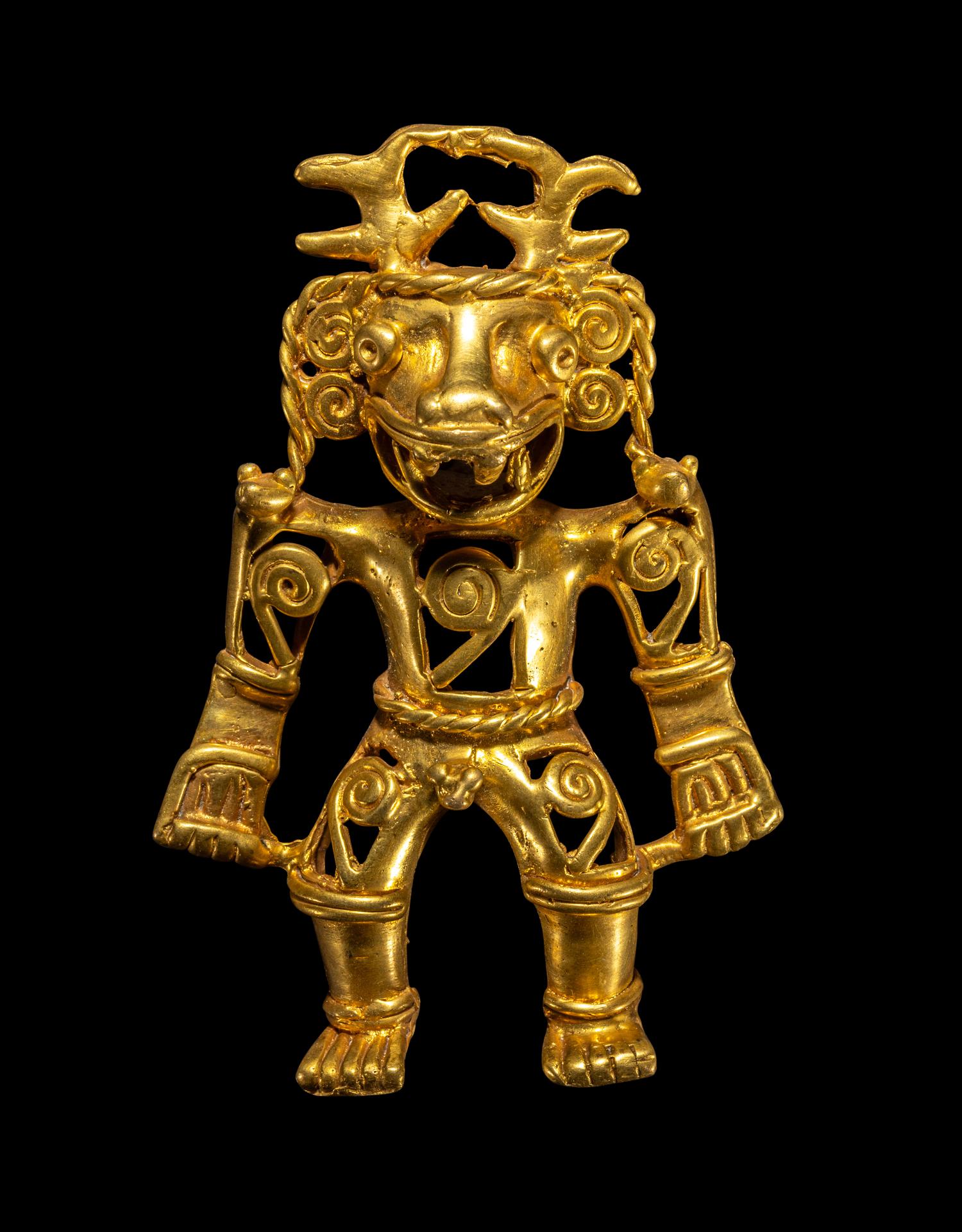 A Diquis Gold Zoomorphic Pendant