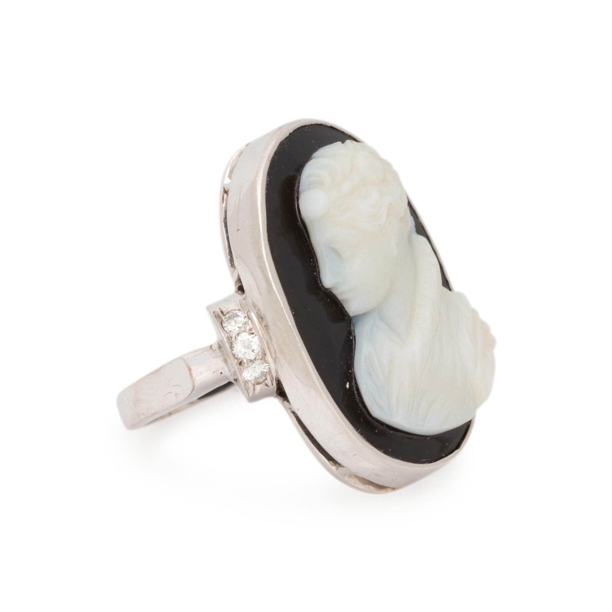 CAMEO AND DIAMOND RING