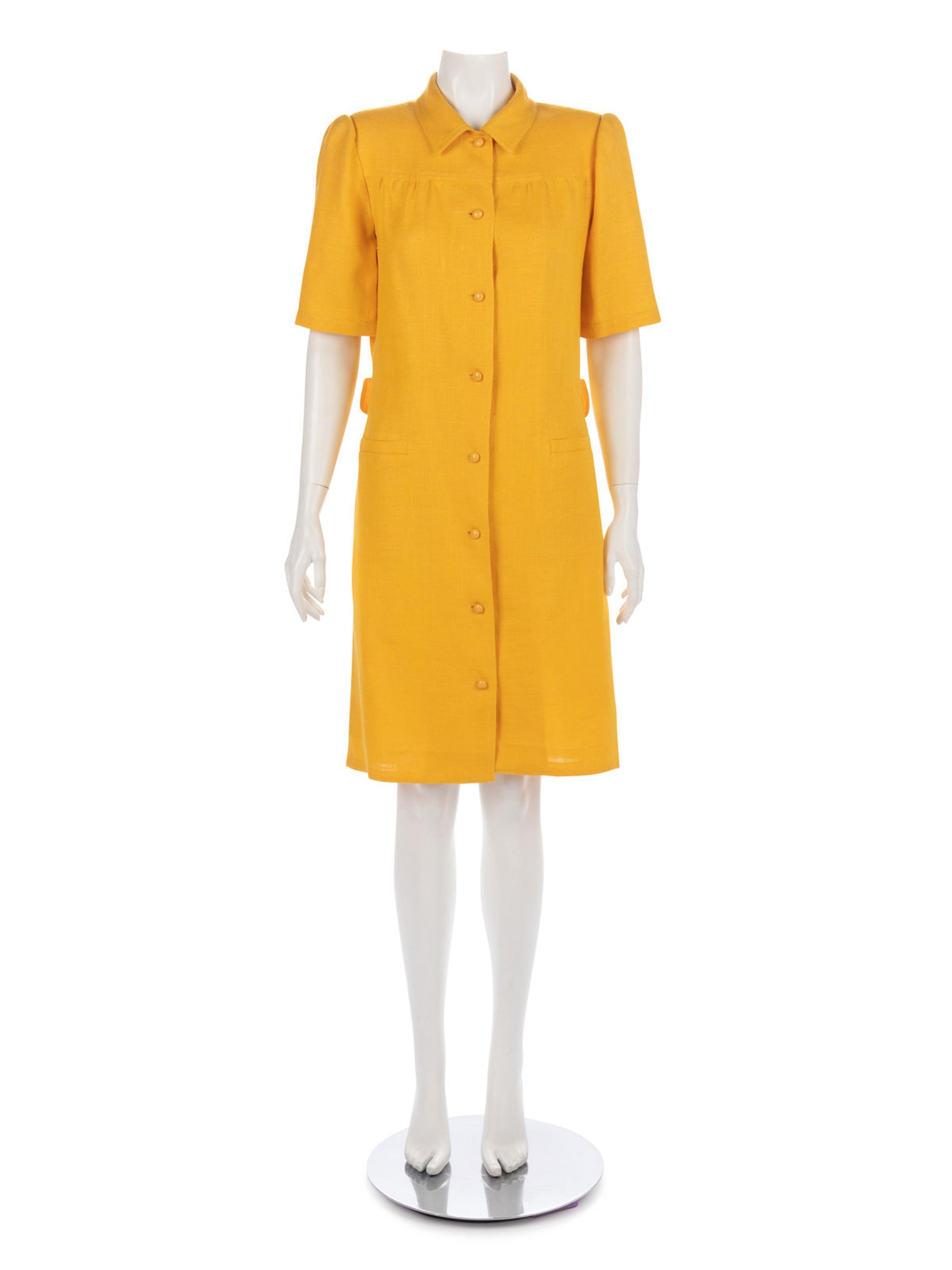 Four Vintage Designer Linen Suits & Dresses, 1980-90s: Two Yves Saint Laurent, One Oscar de la Renta, One Valentino
