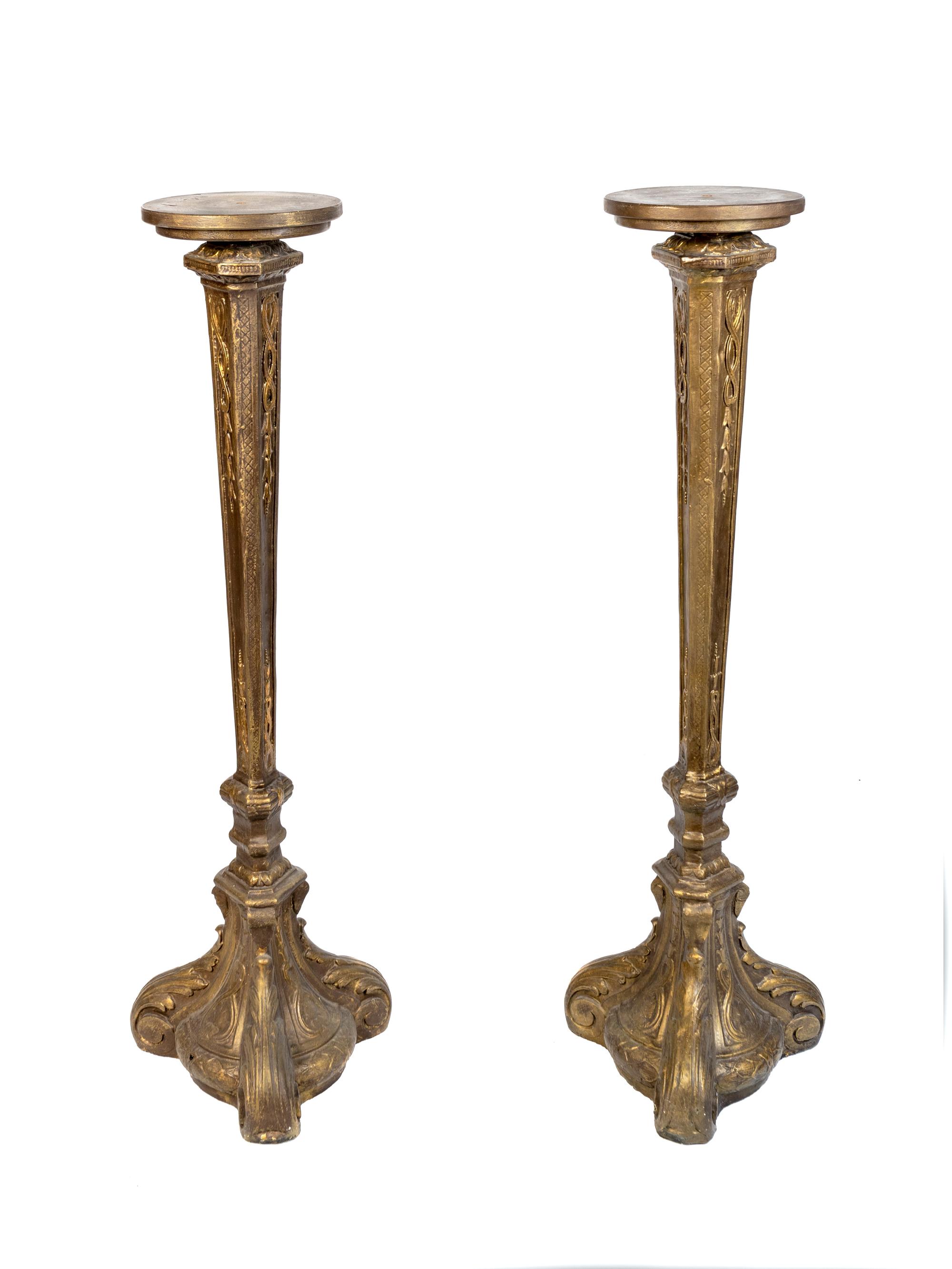 A Pair of Italian Neoclassical Style Giltwood Stands — 20TH CENTURY
