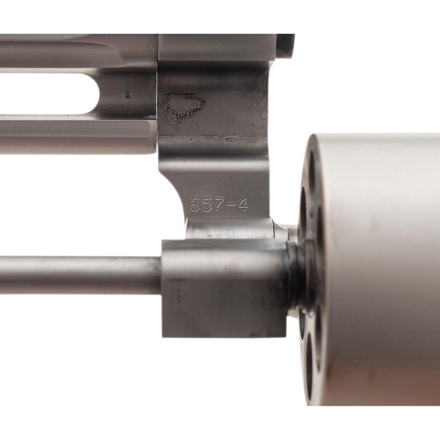 *Smith & Wesson Performance Center Model 657-4