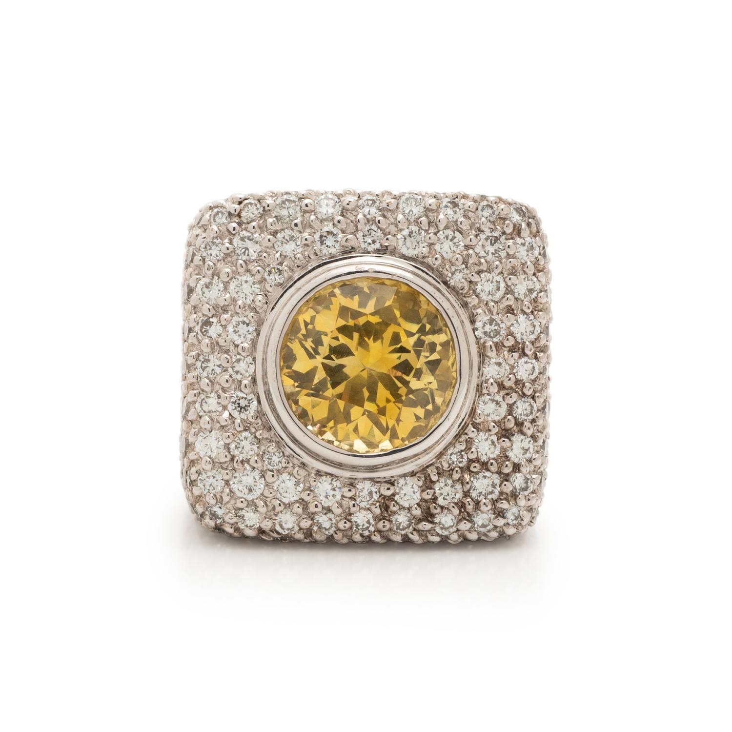 YELLOW SAPPHIRE AND DIAMOND RING