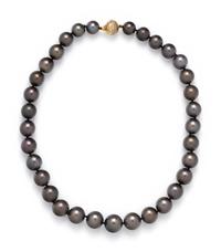 CULTURED TAHITIAN PEARL NECKLACE