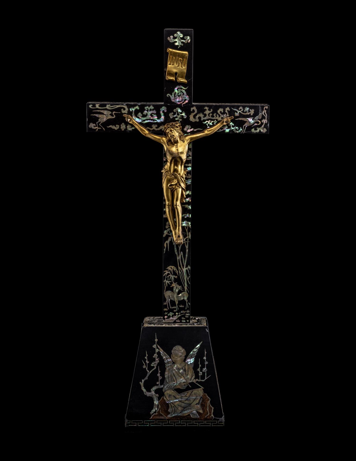 A Korean Mother-of-Pearl Inlaid Lacquered Crucifix