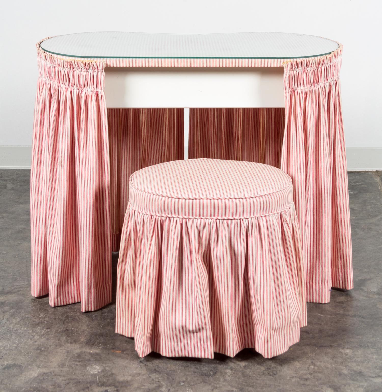 A Painted Dressing Table Height 30 1/4 x width 36 1/4 x depth 18 1/2 inches.