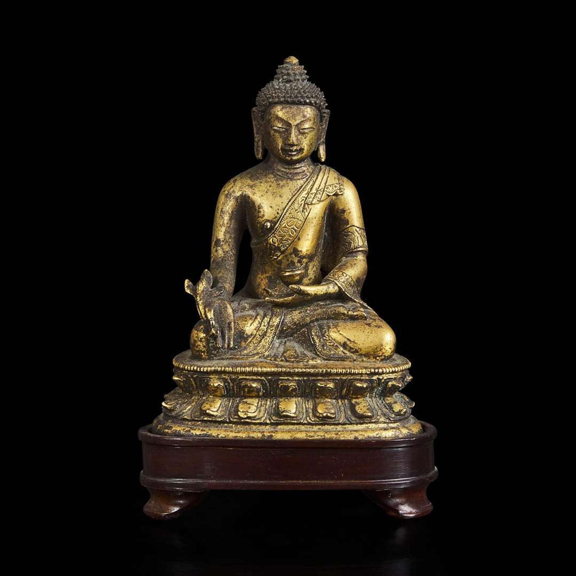 A Sino-Tibetan gilt bronze figure of Bhaishajyaguru 鎏金铜药师佛造像 18th century ????
