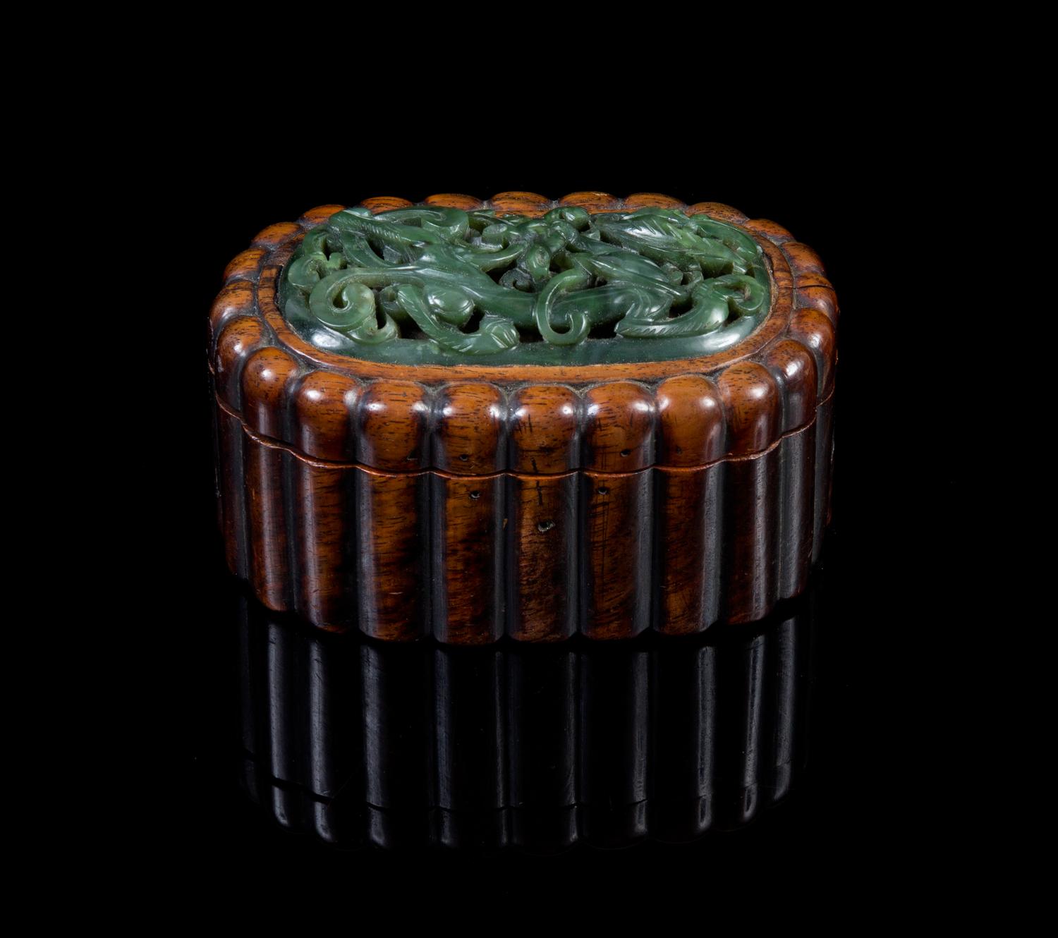 A Chinese Spinach Jade and Hardwood Oval Box JADE 18TH CENTURY Length 4 inches. — JADE 18TH CENTURY
