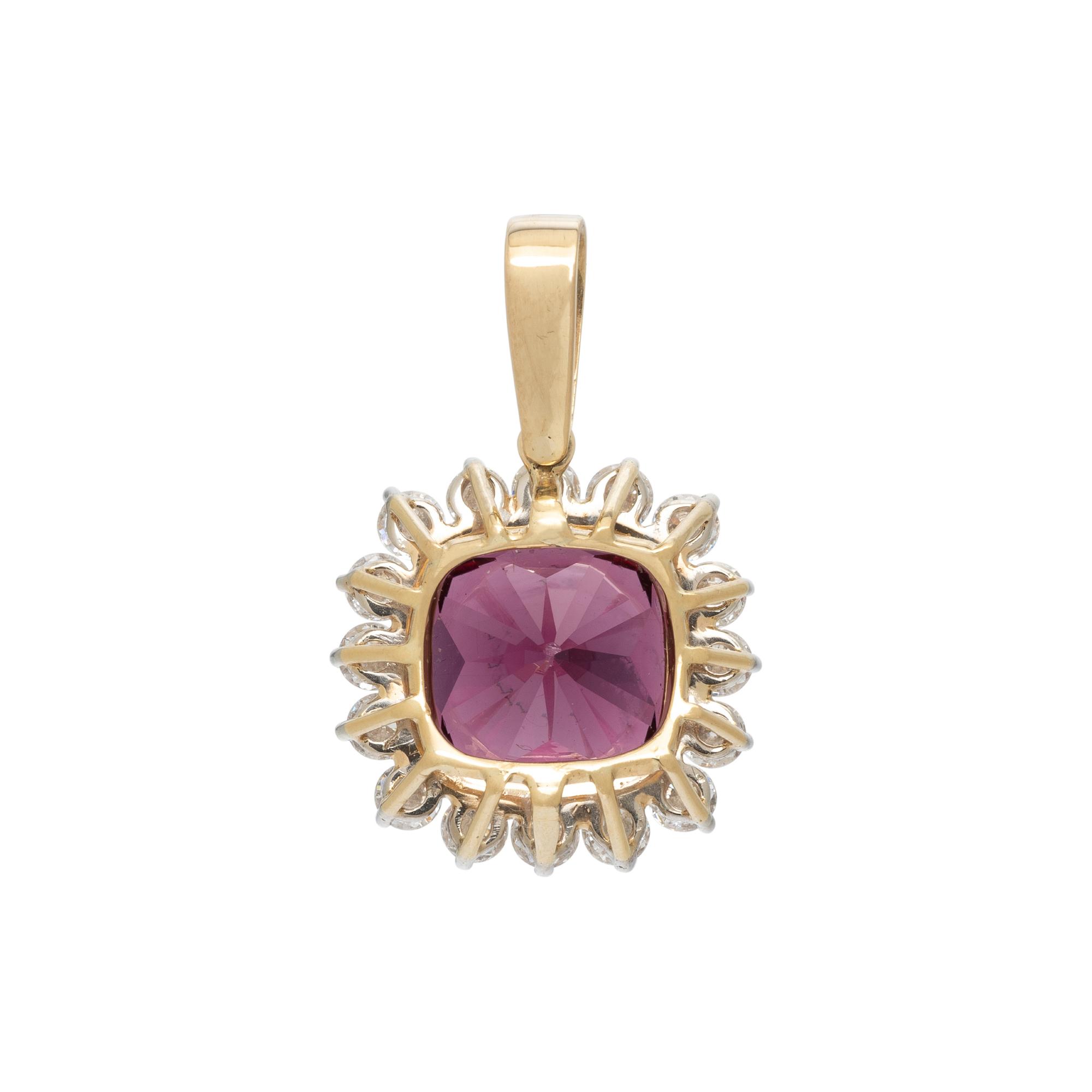 GARNET AND DIAMOND PENDANT