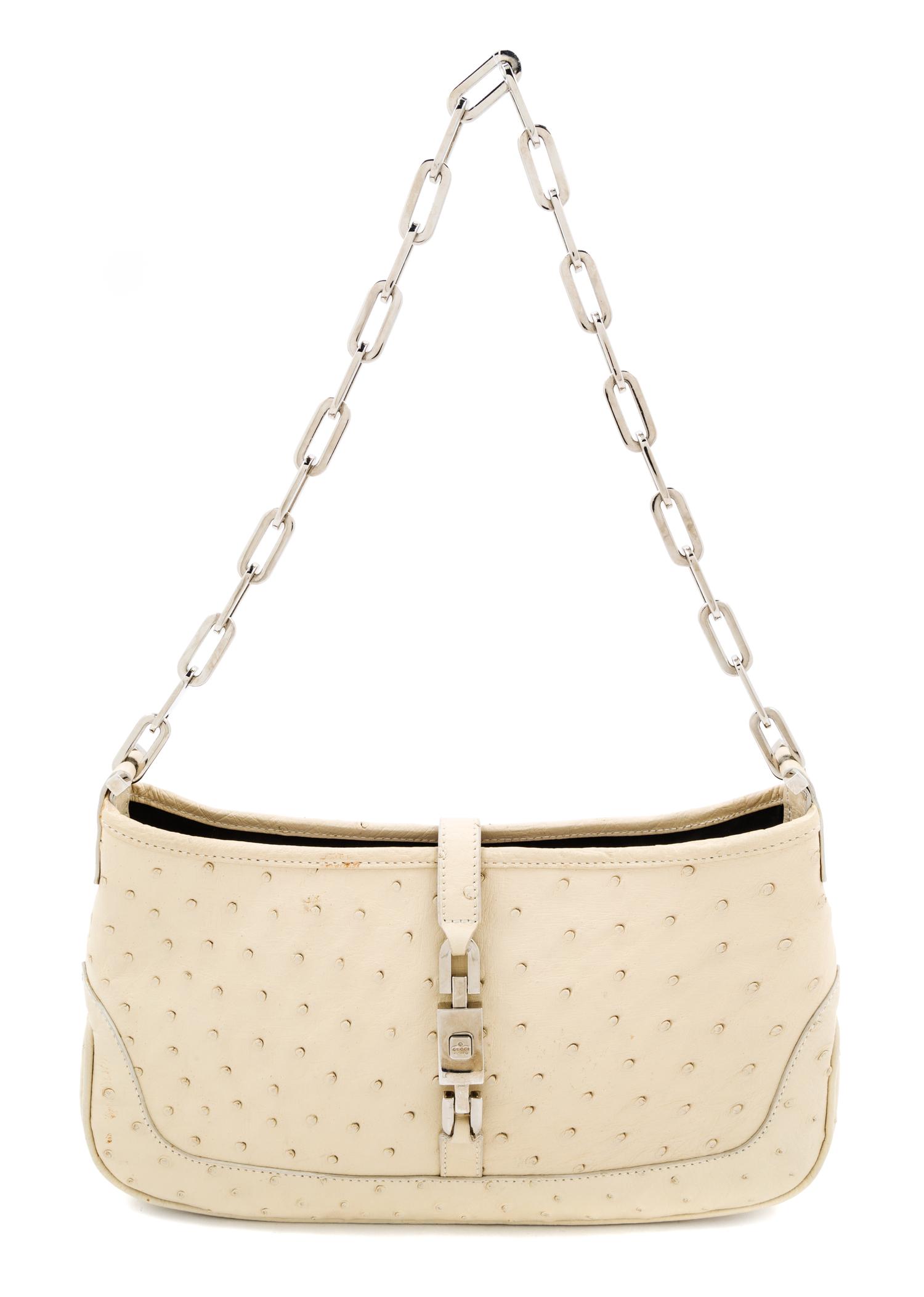A Gucci Beige Ostrich Handbag, 10" x 5.5" x 1.5"; Strap drop: 10.