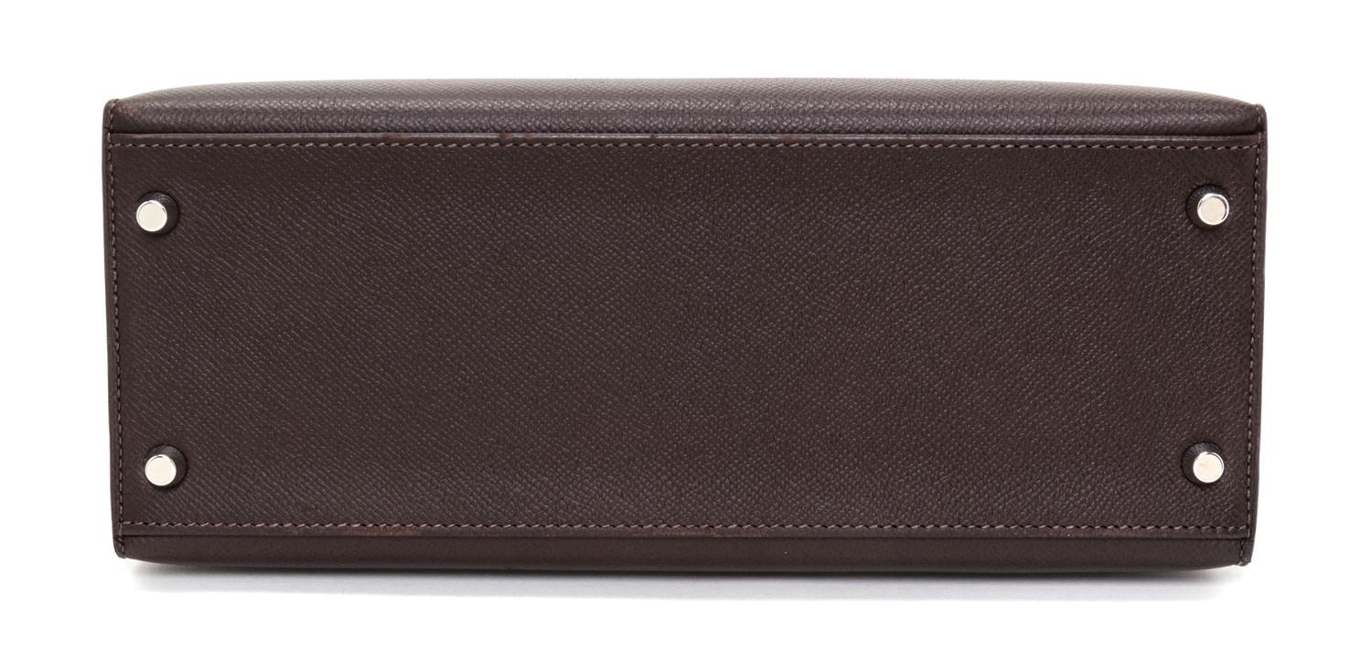 An Hermes Chocolat Epsom Sellier 28cm Kelly Handbag, 11" x 8.5" x 4".