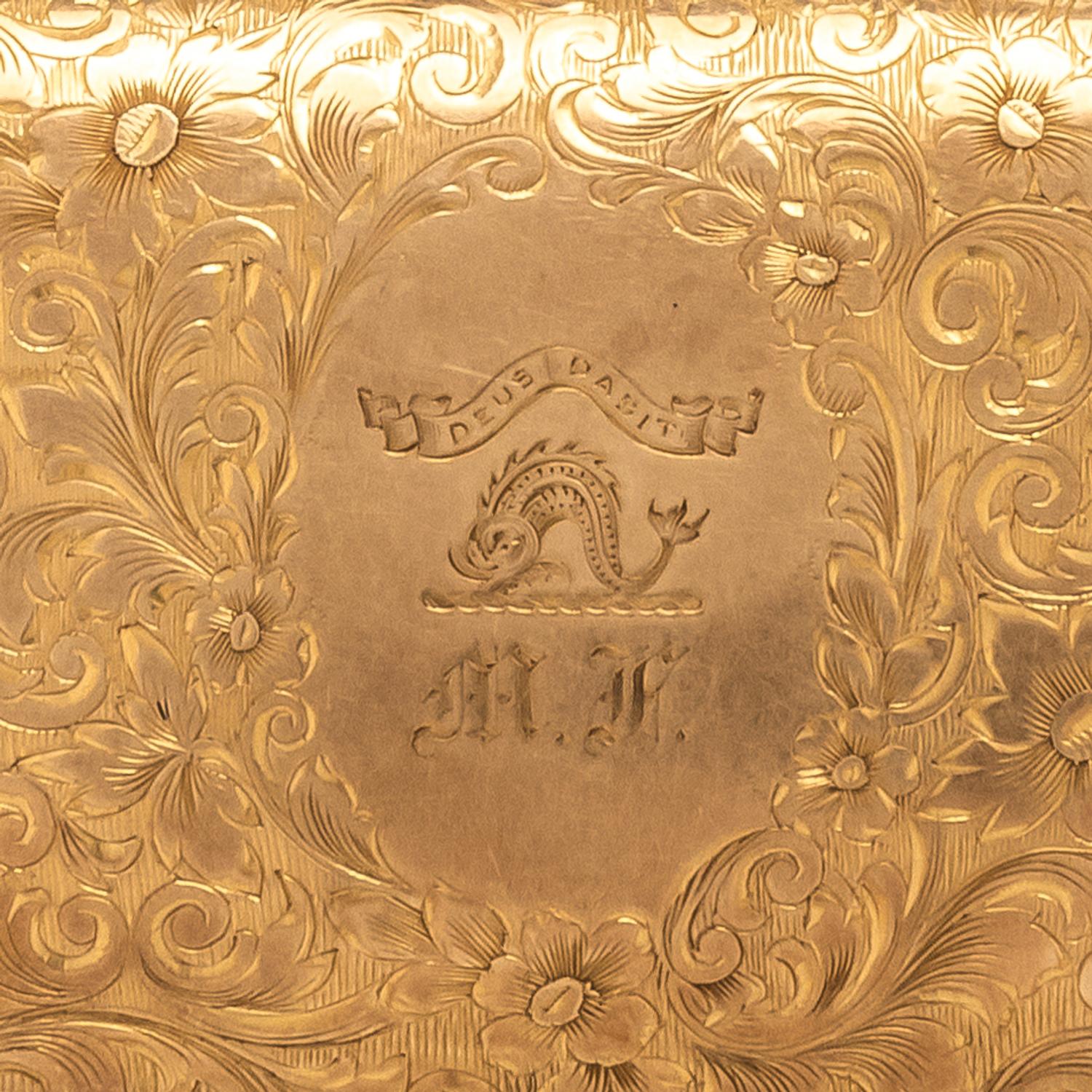 GILDED AGE, YELLOW GOLD AND SAPPHIRE PURSE