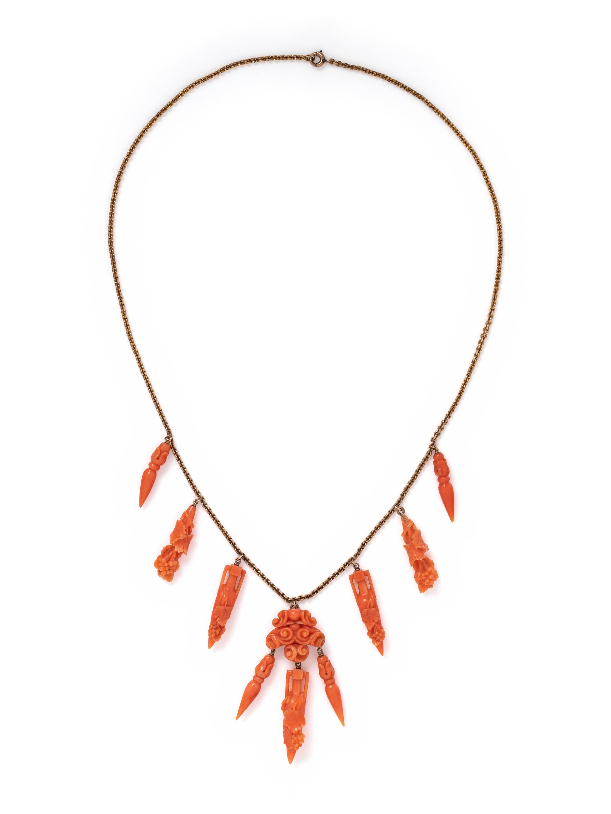 VICTORIAN, YELLOW GOLD AND CORAL NECKLACE