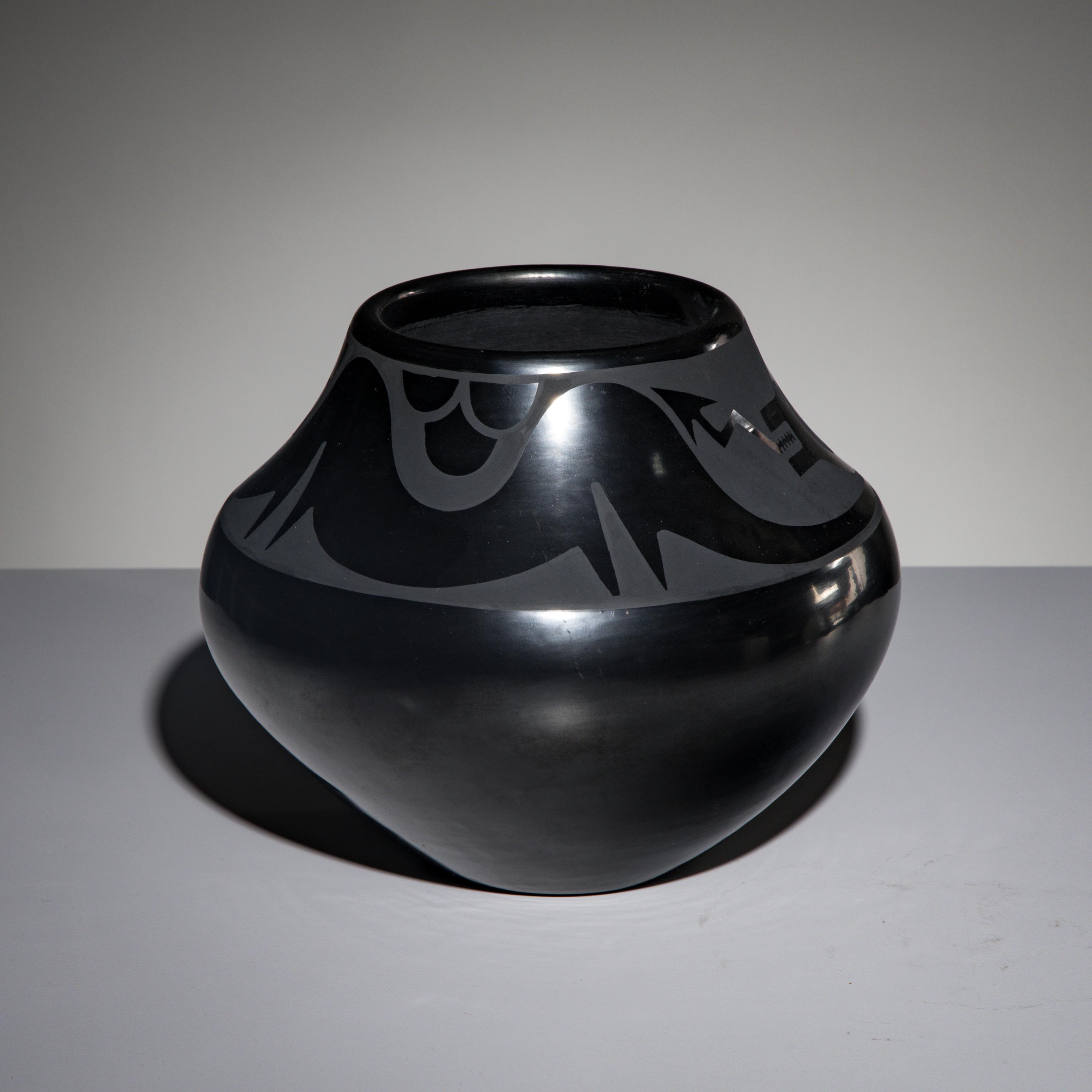 Maria Martinez and Popovi Da (San Ildefonso, 1887-1980 / 1923-1971) — Blackware Pottery Jar, Gunmetal Finish August 1969