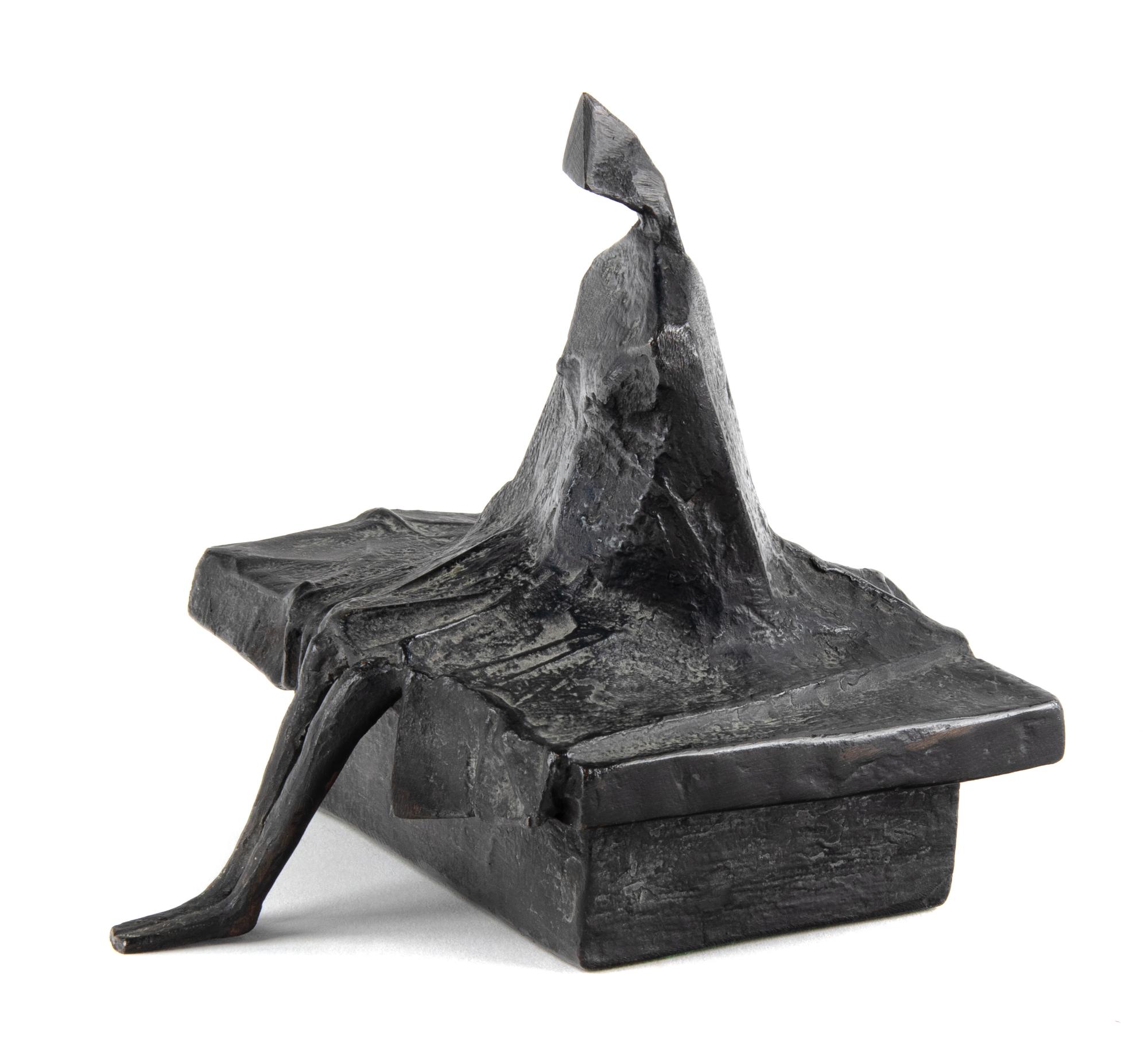 Sitting Woman, Maquette IX