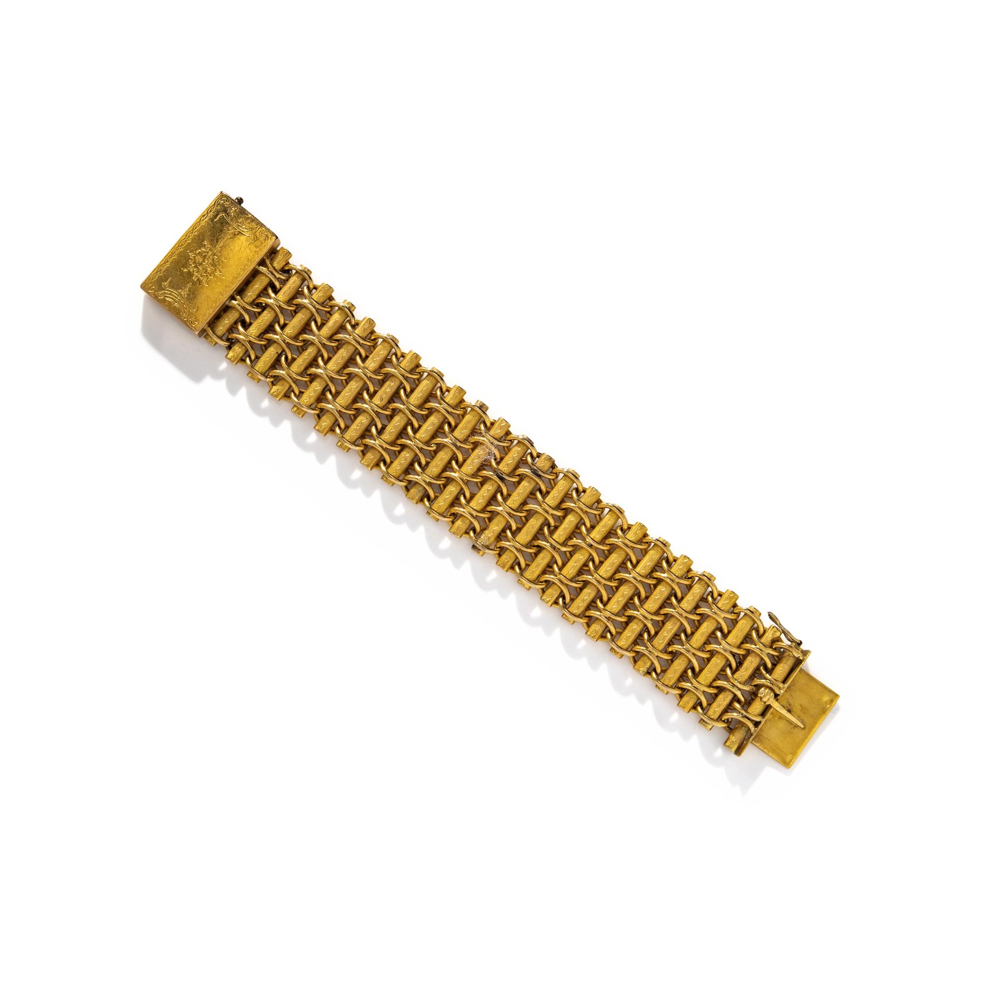 AUSTRO-HUNGARIAN, WIDE LINK YELLOW GOLD BRACELET