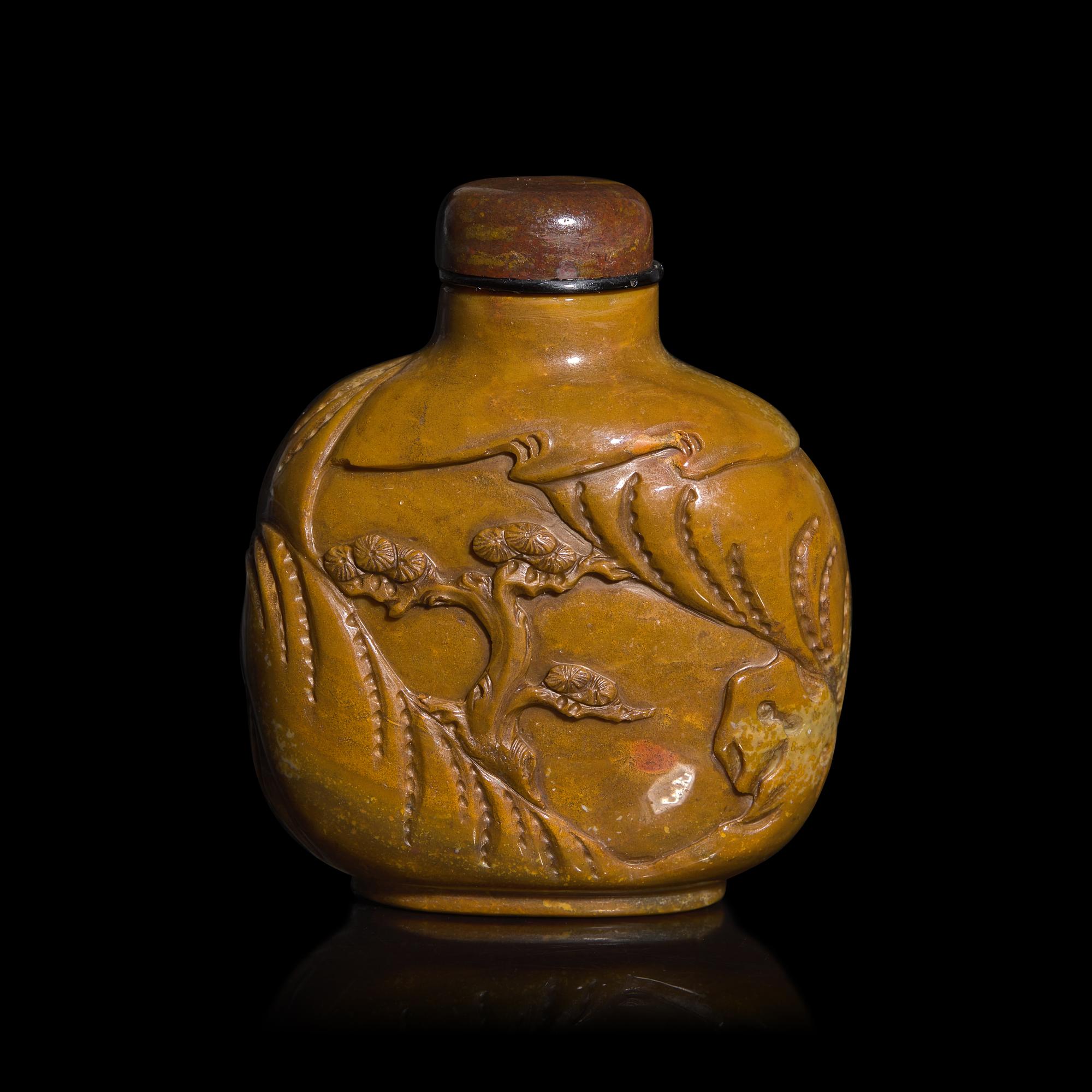 A Chinese Well-Carved Agate "Sage and Attendants" Snuff Bottle