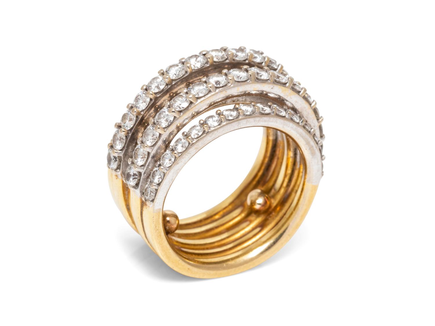 A Bicolor Gold and Diamond Ring,