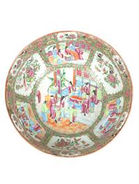 A Chinese Export Rose Medallion Porcelain Bowl