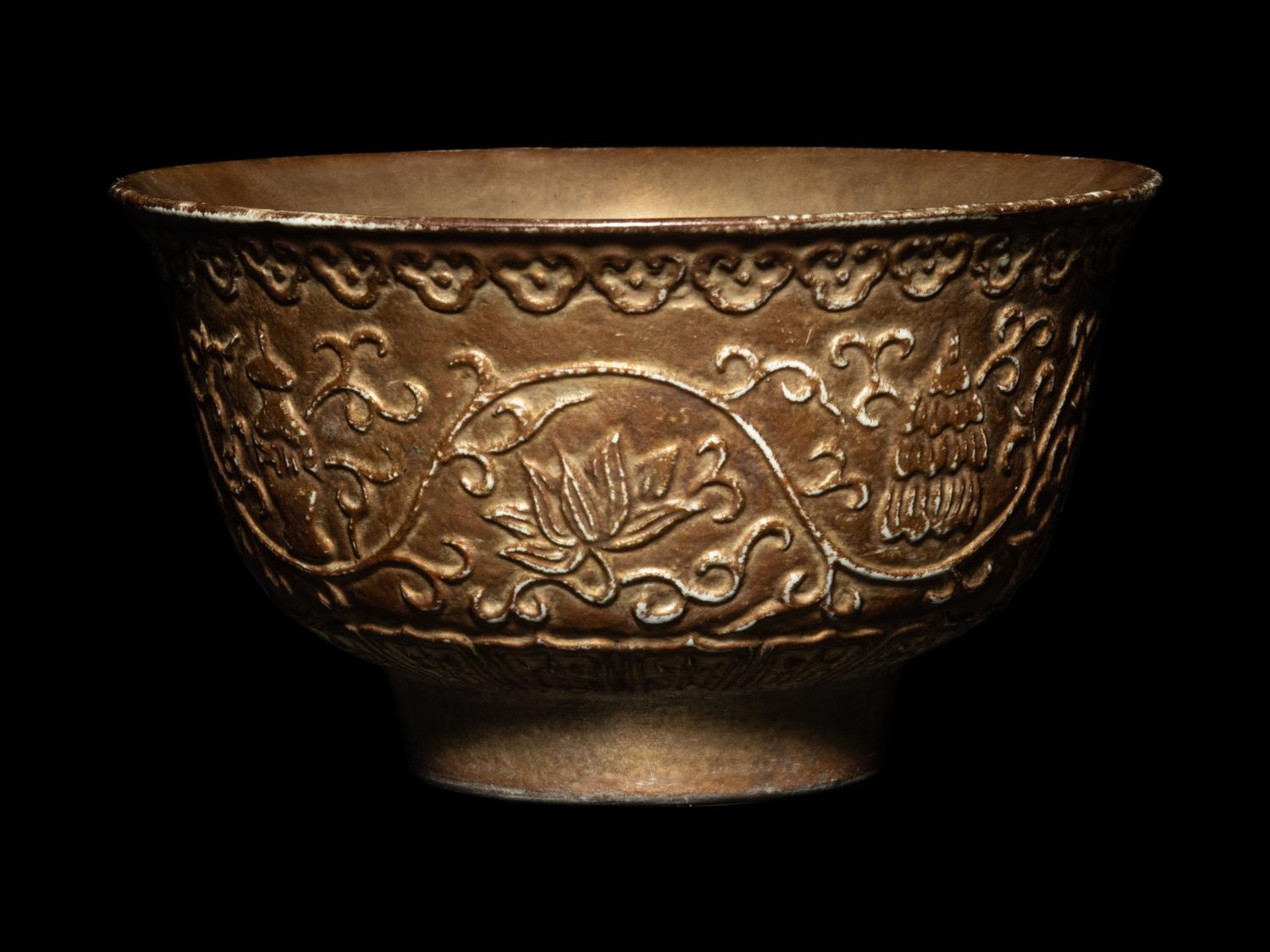 A Monochrome Glazed Faux Silver Porcelain Bowl