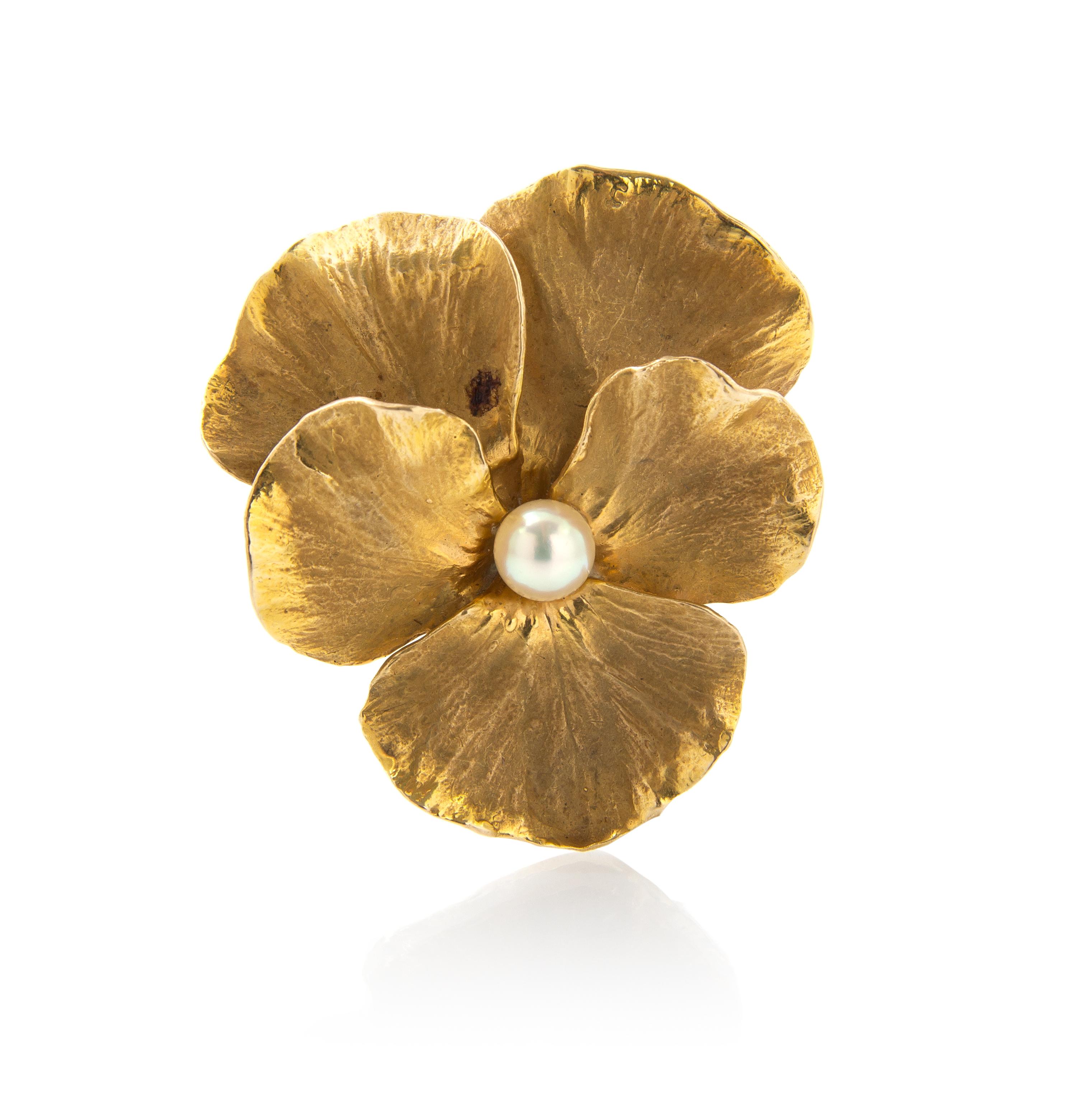 A 14 Karat Yellow Gold and Cultured Pearl Pansy Brooch, 10.40 dwts.