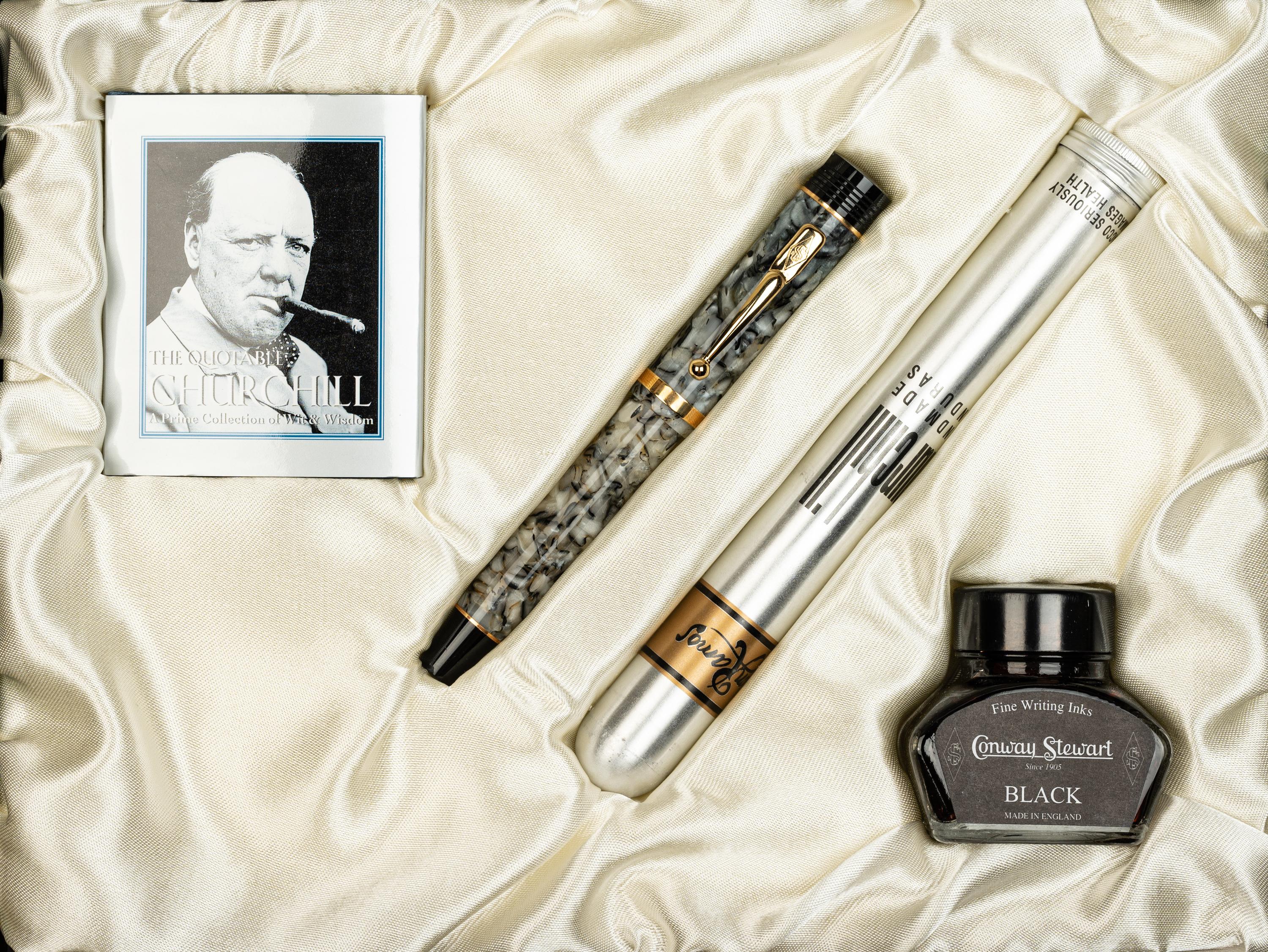 Conway Stewart: Churchill-White Tiger Limited Edition Fountain Pen and Ink Set