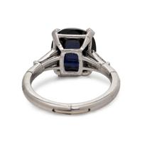 SAPPHIRE AND DIAMOND RING