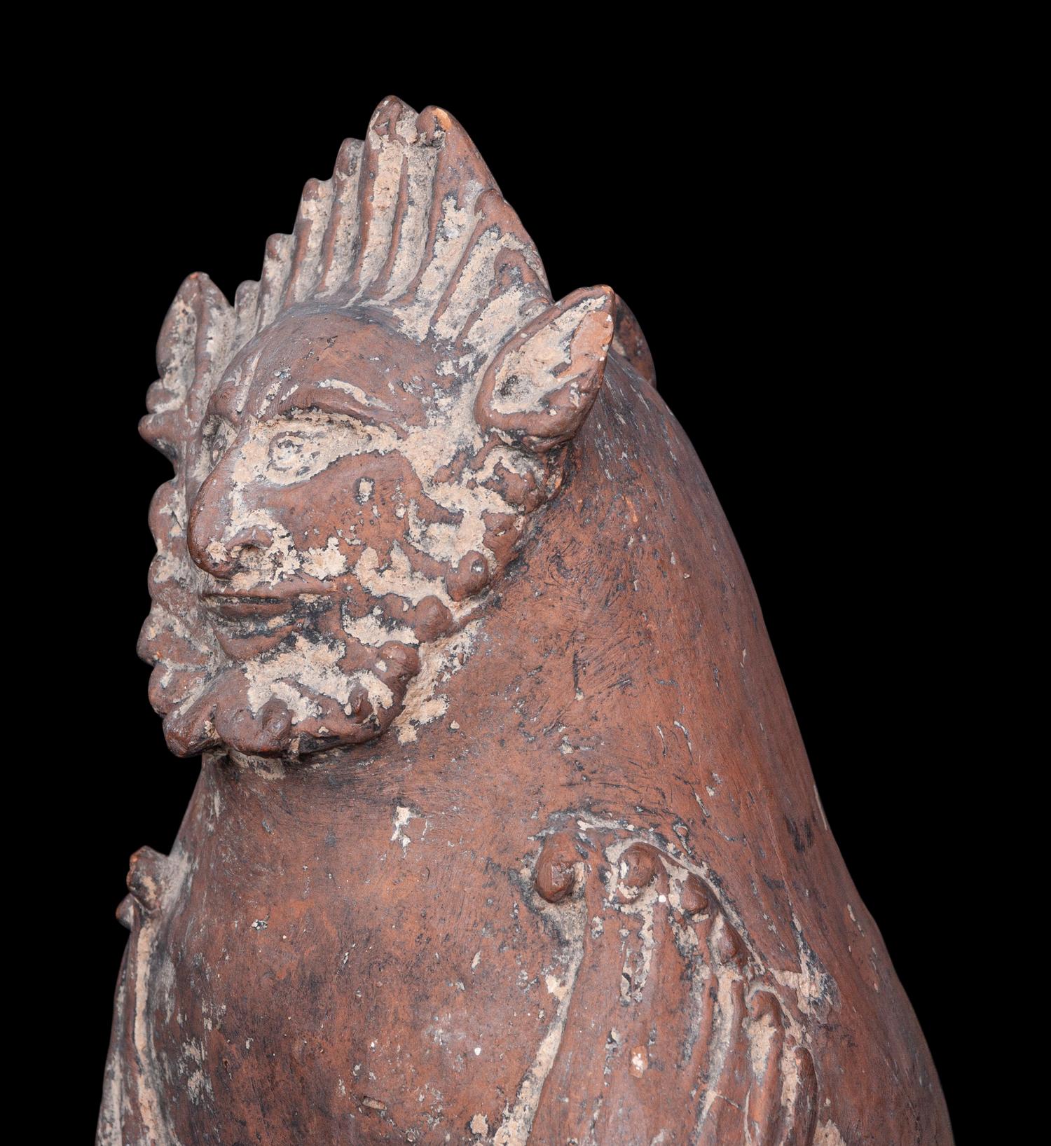 Four Chinese Pottery Tomb Figures and A Pottery Handled Cup, Erbei