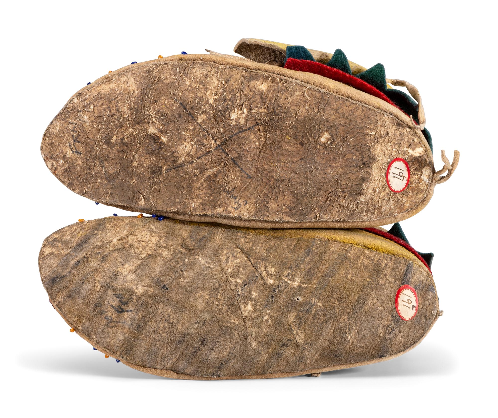 Apaslooke [Crow] Beaded Hide Moccasins