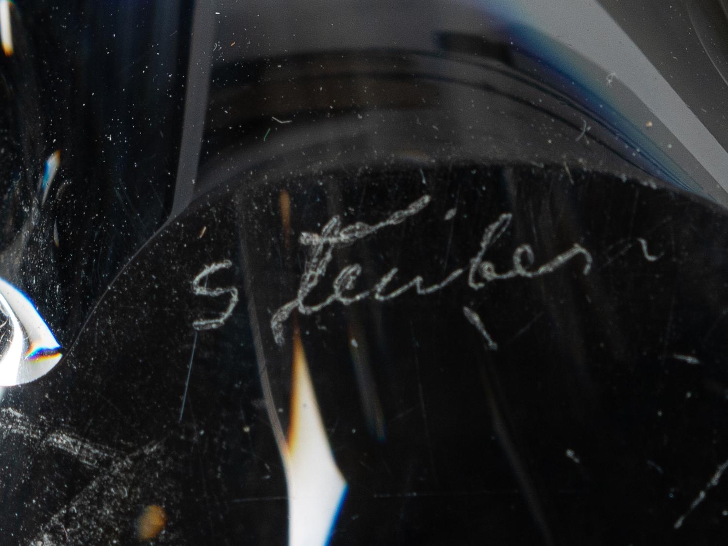 A Steuben Glass Bird Ornament