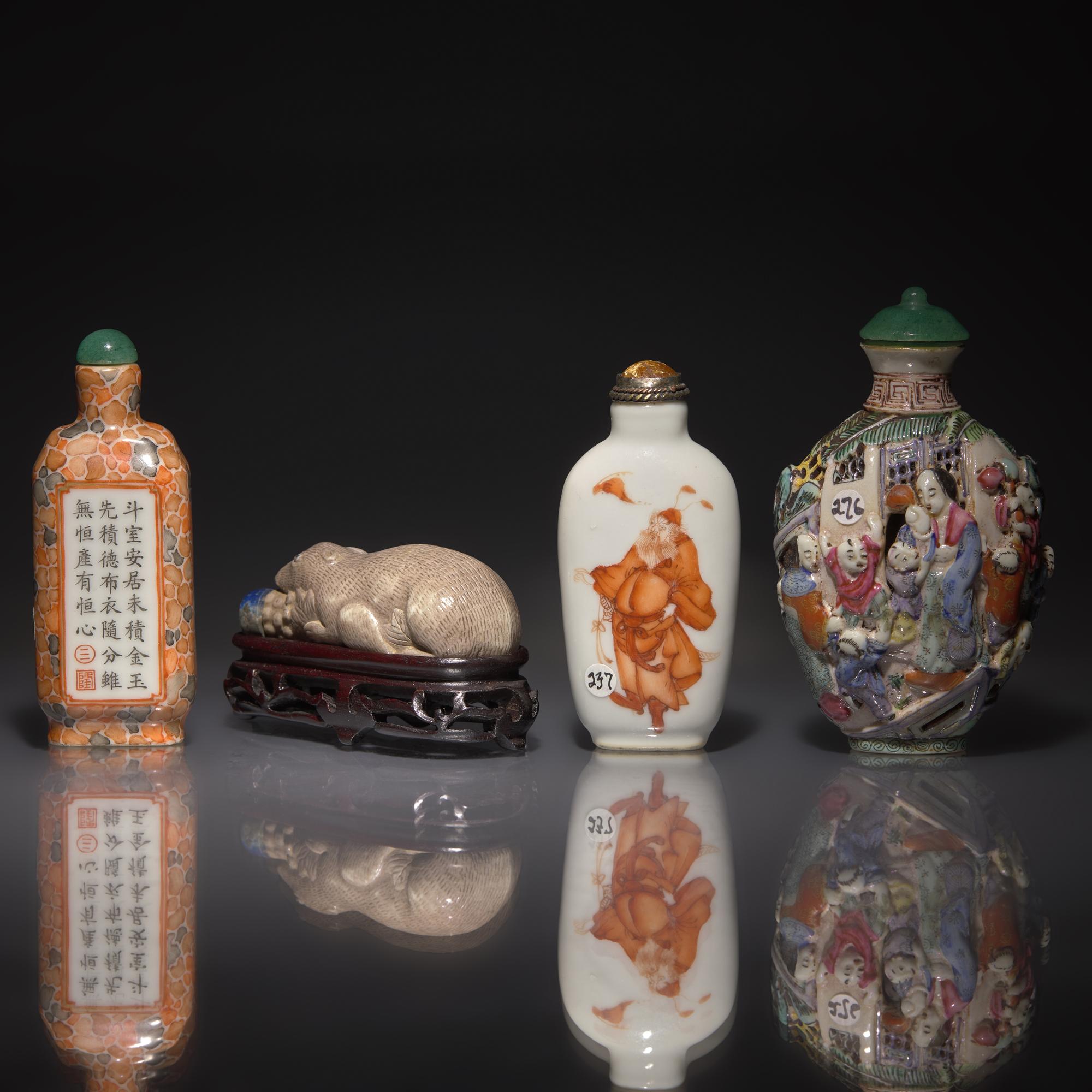 Four Chinese Porcelain Snuff Bottles, Qing Dynasty to Republic Period — 清-民國 粉彩、礬紅彩鼻烟壺四支