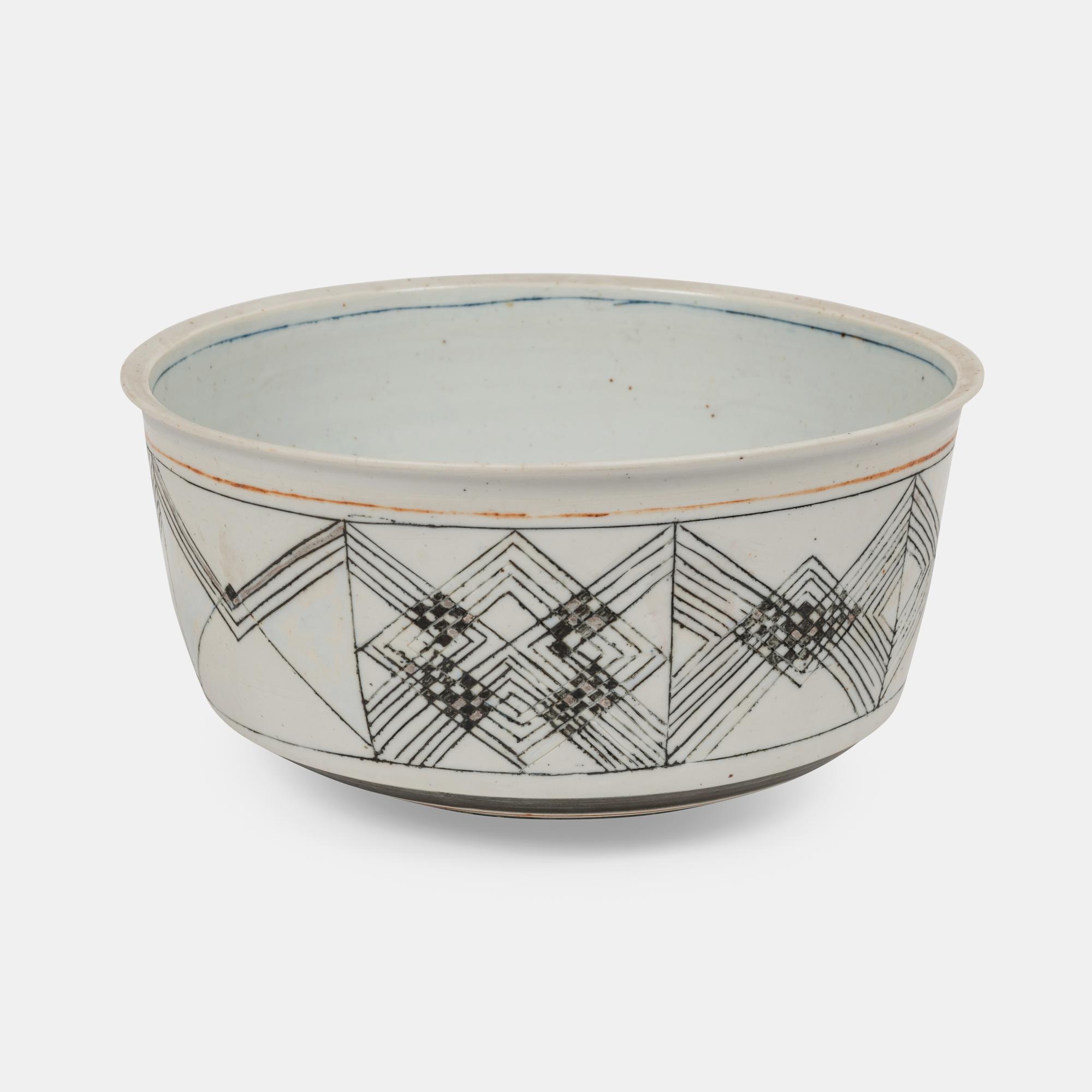 Bowl, 1980