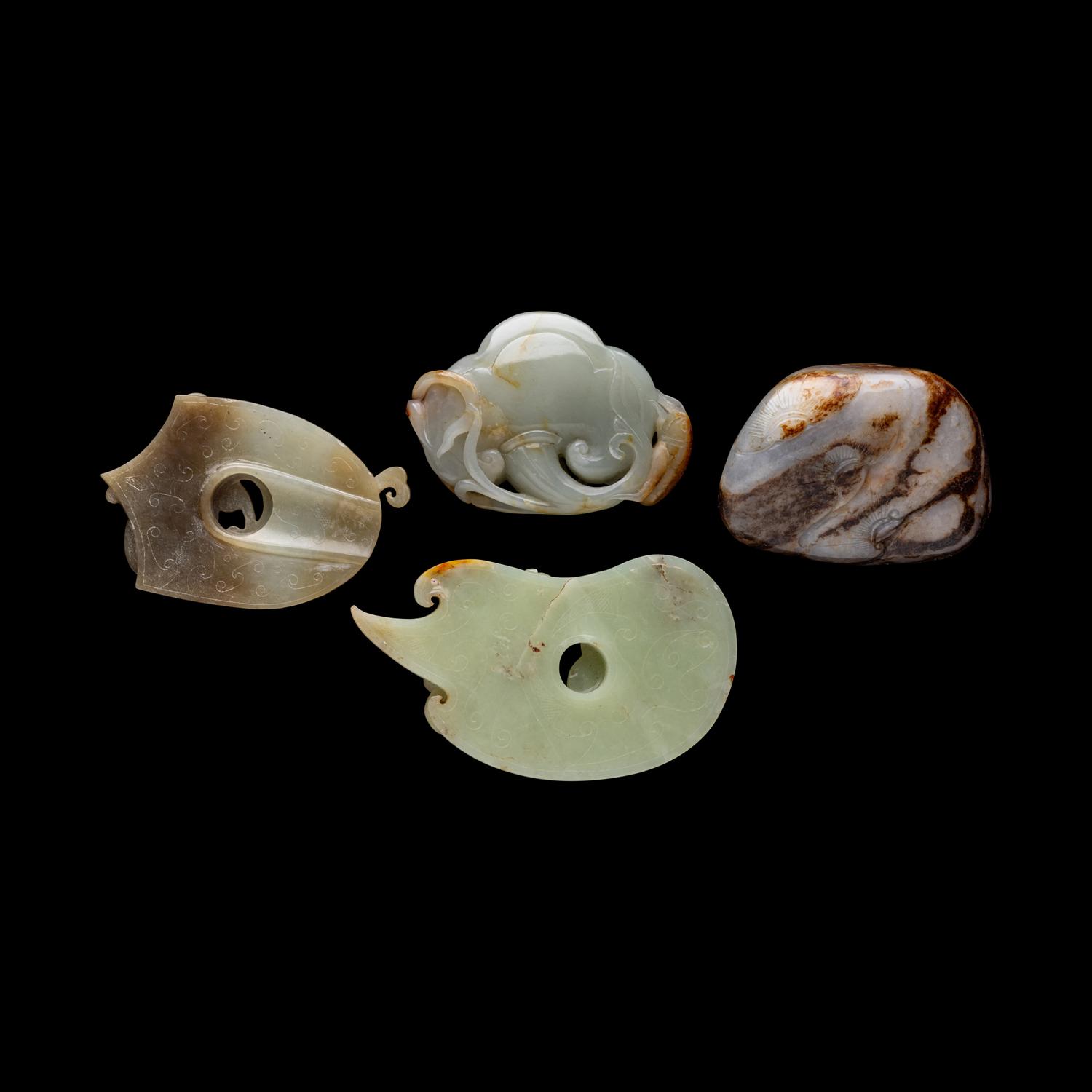 Four Chinese Celadon Jade Carvings, Late 20th Century 近代 玉把件四枚