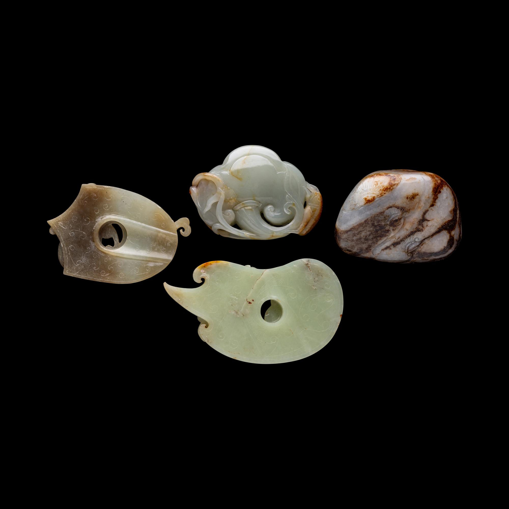 Four Chinese Celadon Jade Carvings, Late 20th Century 近代 玉把件四枚