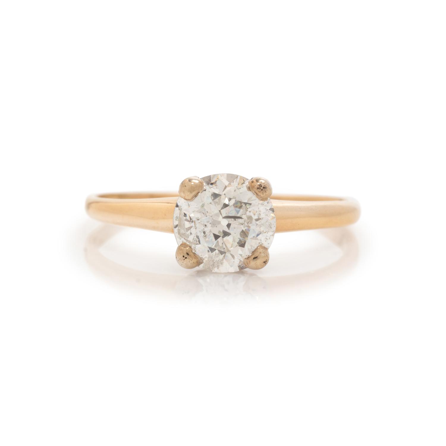 DIAMOND RING