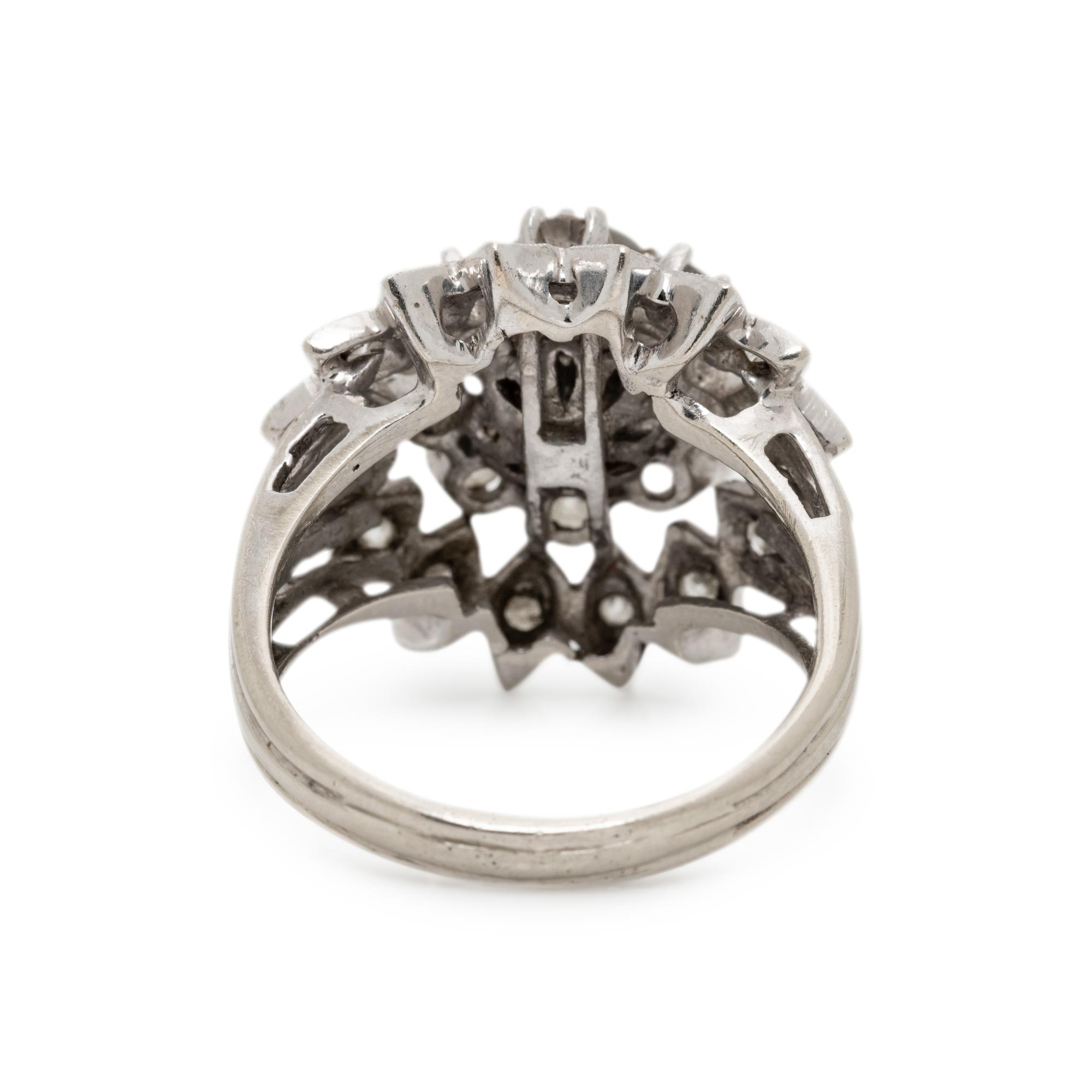 STAR SAPPHIRE AND DIAMOND RING
