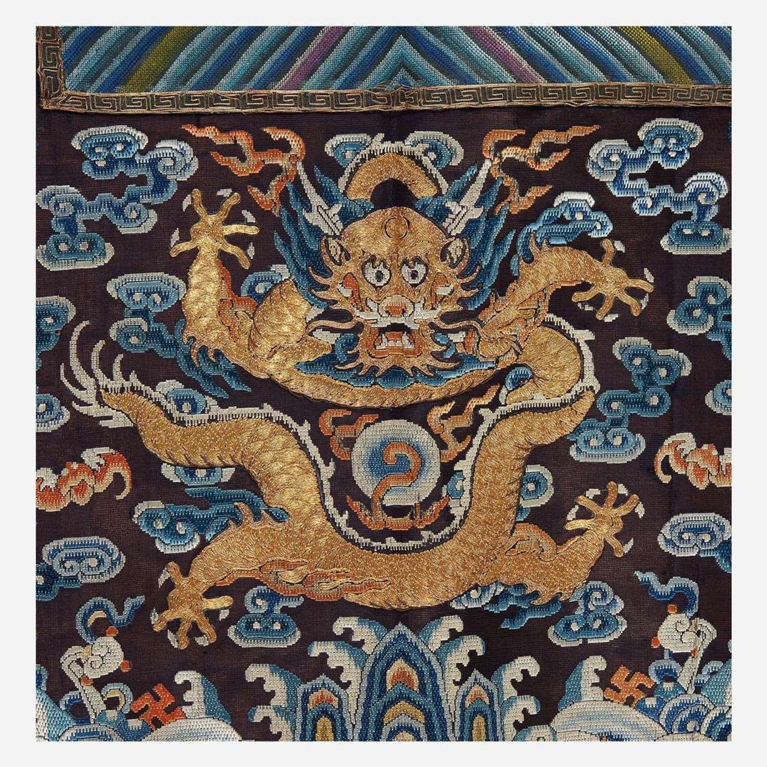 An unusual Chinese embroidered gauze woman's vest, Xiapei 刺绣女士马甲霞帔 Third quarter 19th century ???????