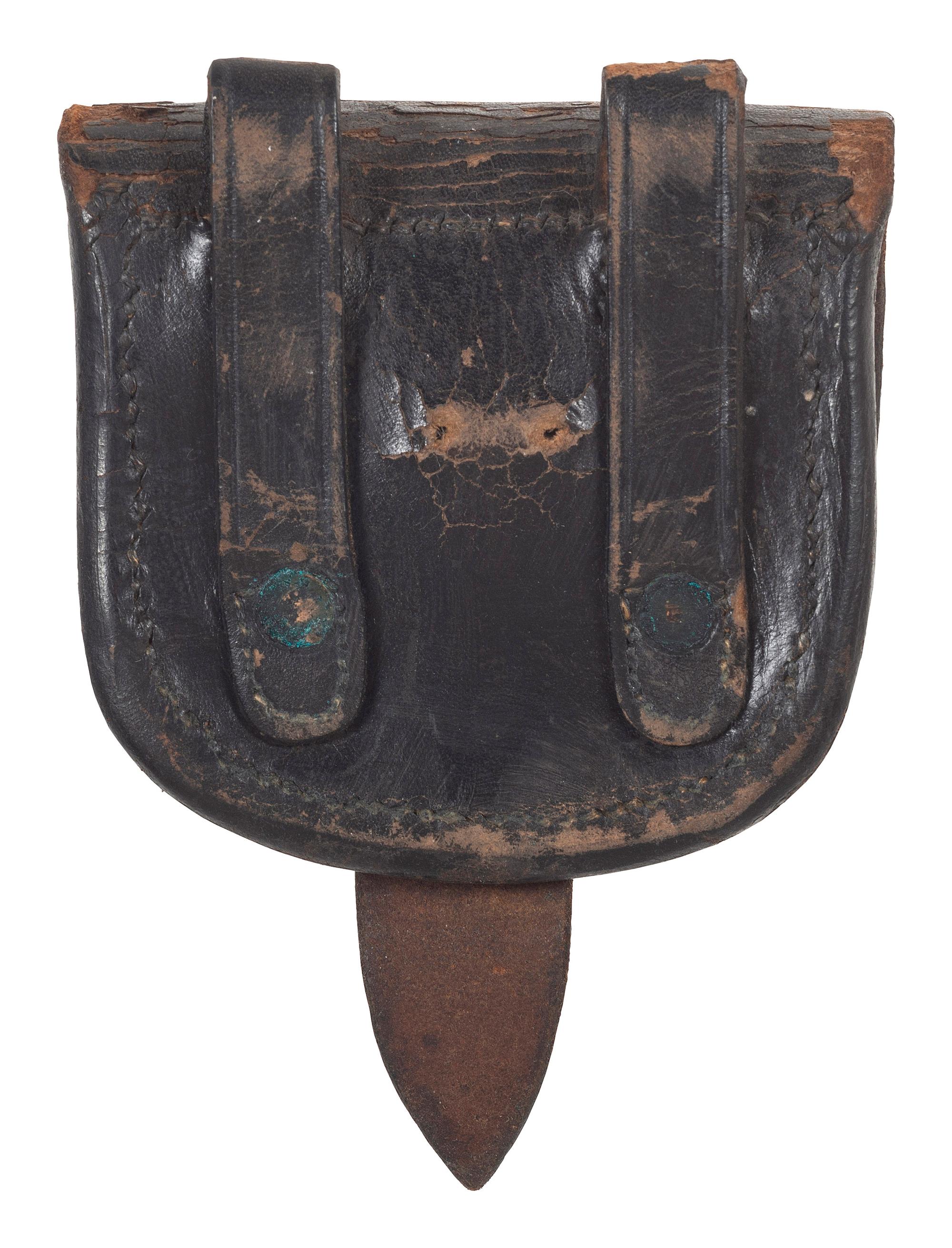 [CIVIL WAR]. Federal percussion cap pouch with "US" plate by S.H. Young, Newark, NJ.