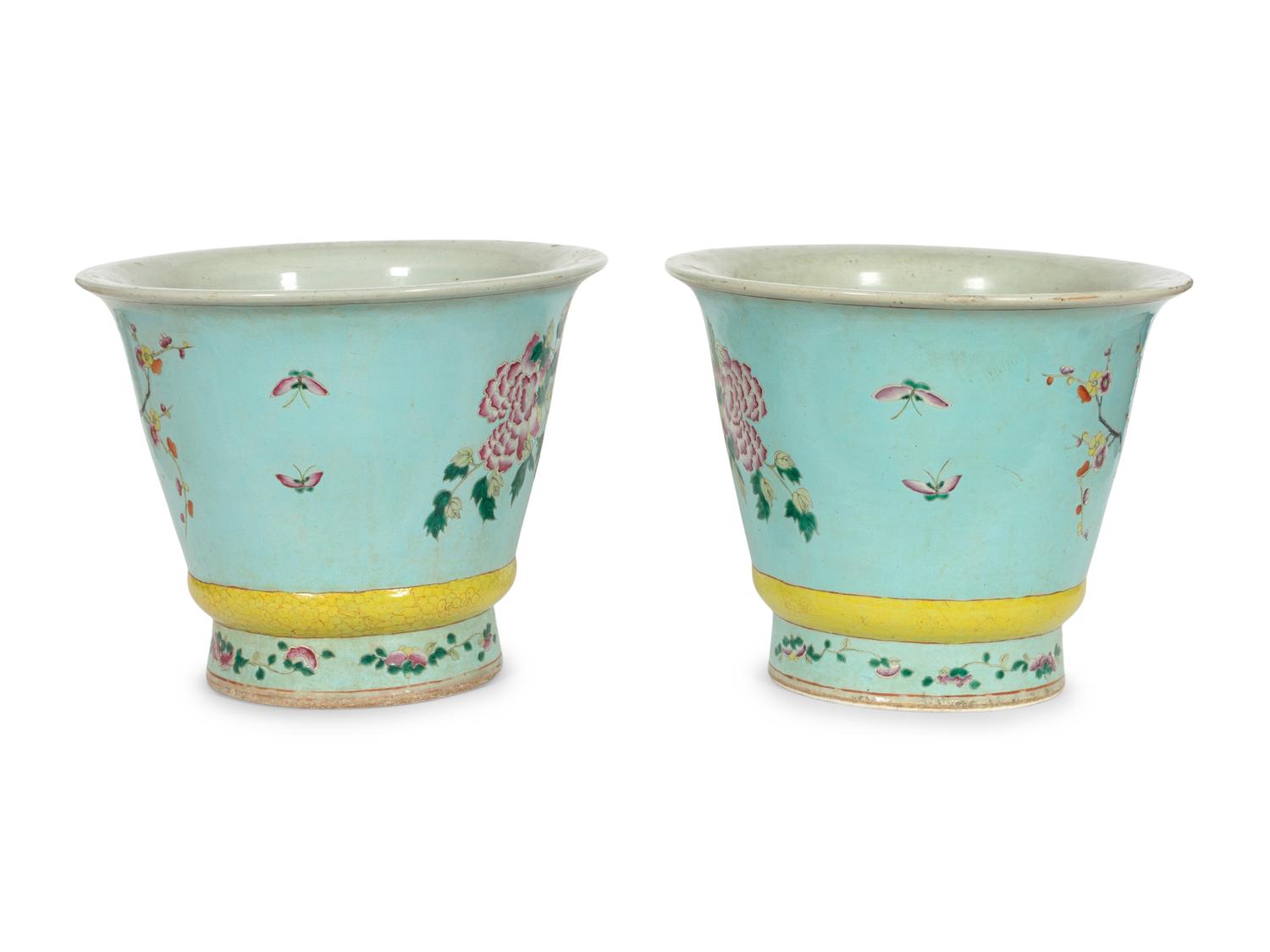 A Pair of Large Chinese Export Porcelain Cache Pots