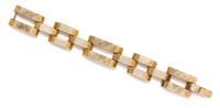 A Retro Yellow Gold Link Bracelet, 49.60 dwts.